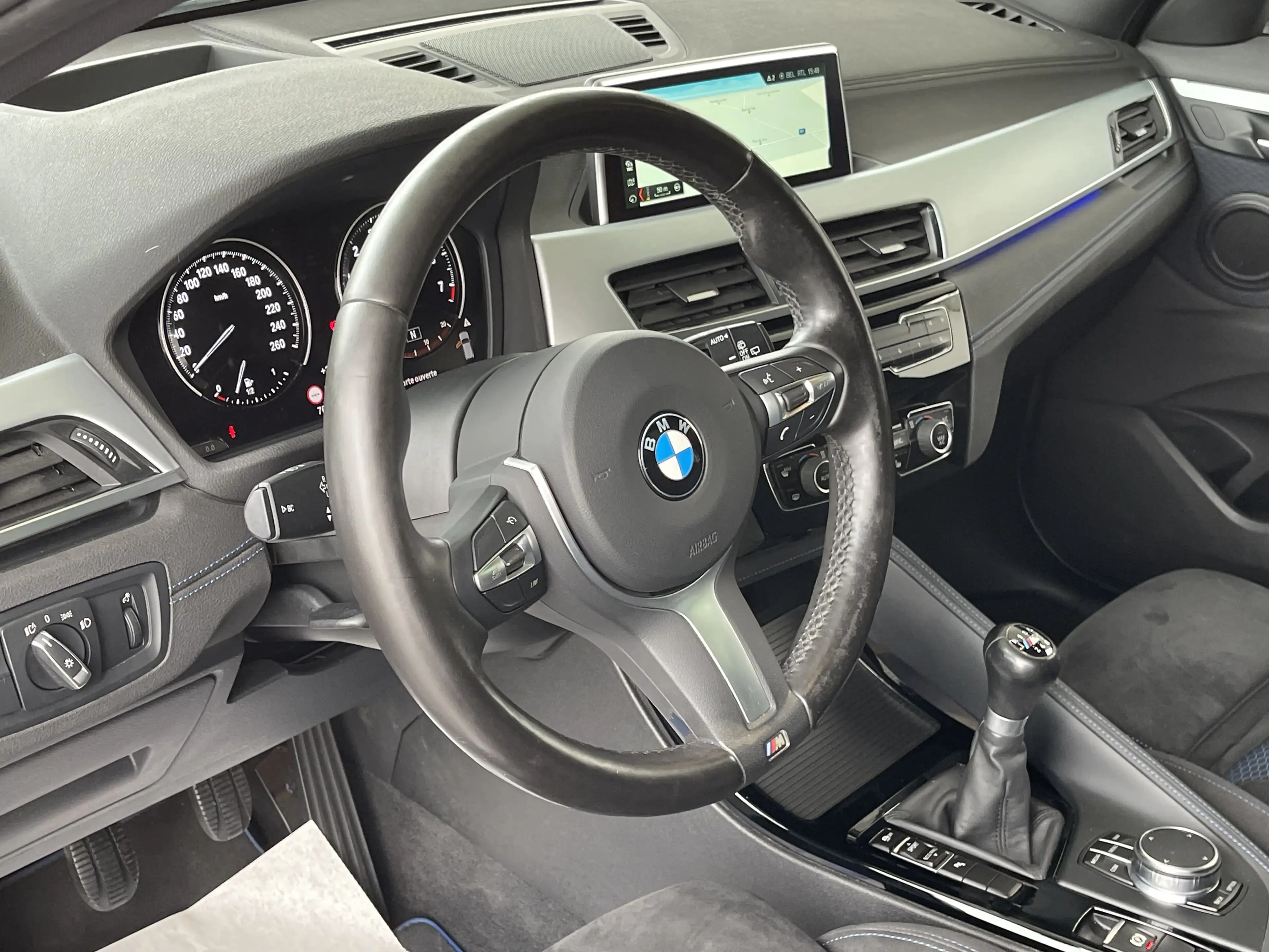 BMW X2 1.5i *** GARANTIE + PACK M + TOIT PANO + LED + GPS *** — photo 14