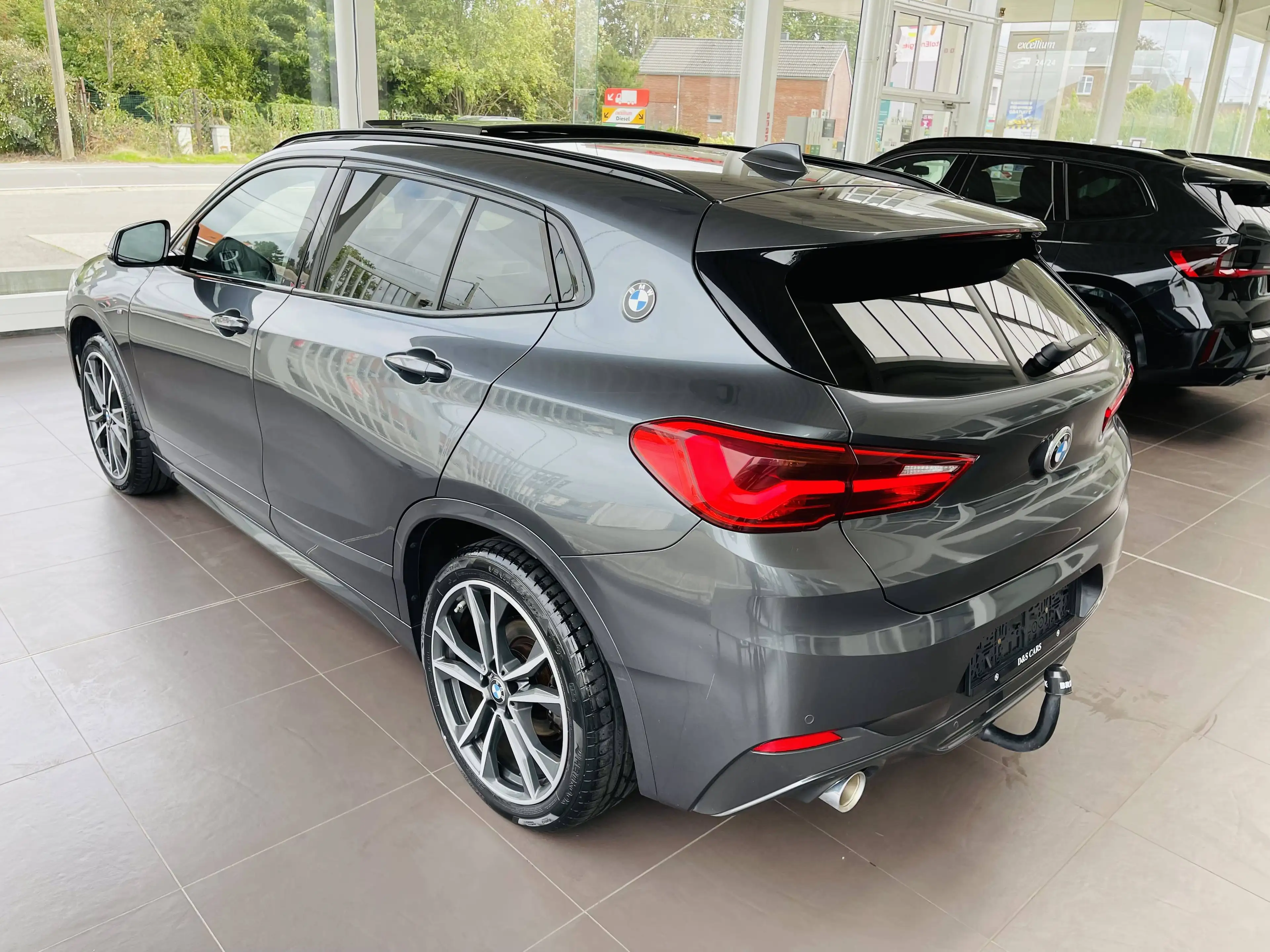 BMW X2 1.5i *** GARANTIE + PACK M + TOIT PANO + LED + GPS *** — photo 8
