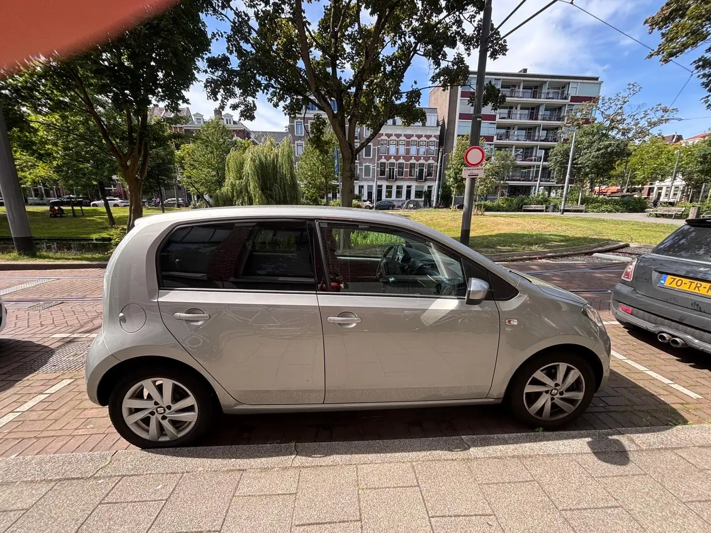SEAT Mii 1.0 Sport Connect AIRCO Grijs - 2