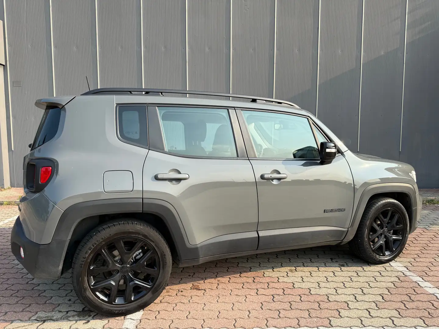Jeep Renegade Renegade 1.0 t3 Night Eagle 2wd Grigio - 2