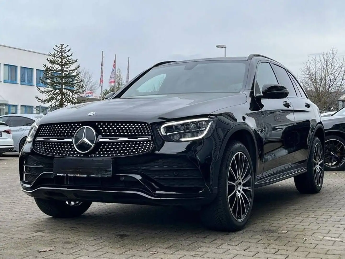 Mercedes-Benz GLC 300 300 AMG 4M *Pano*ACC*Burmester*Cam360*Keyless*Full Noir - 1