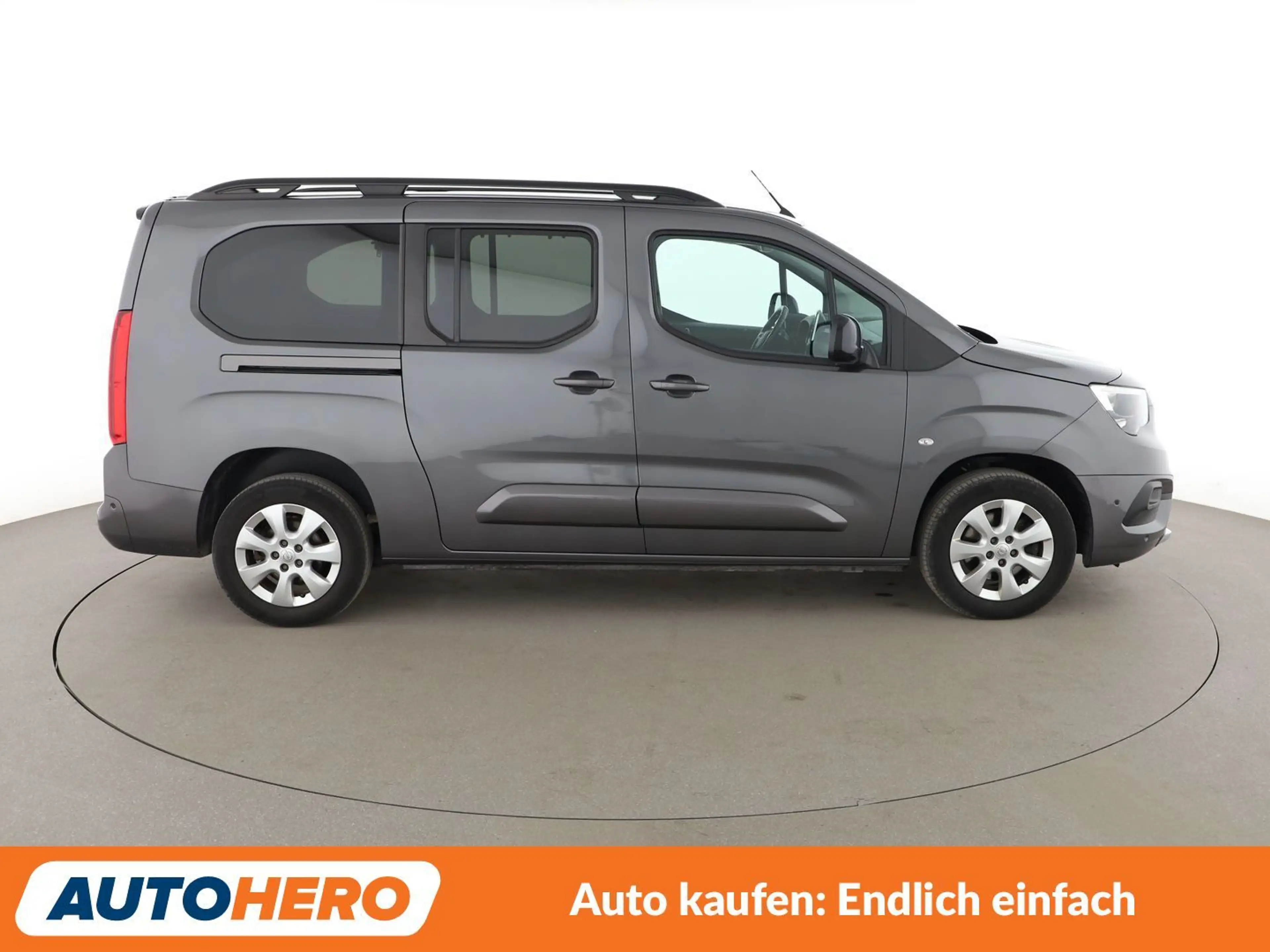 Opel Combo Life 1.2 Turbo Ultimate LANG — photo 7