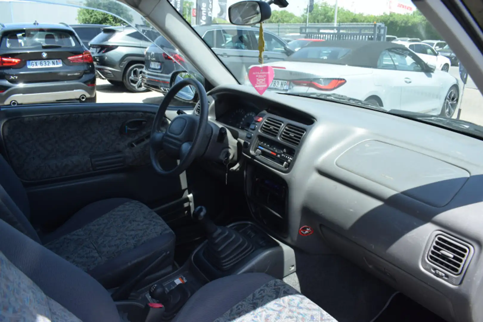 Suzuki Grand Vitara 1.6 STANDARD 4X4 CABRIOLET - 2