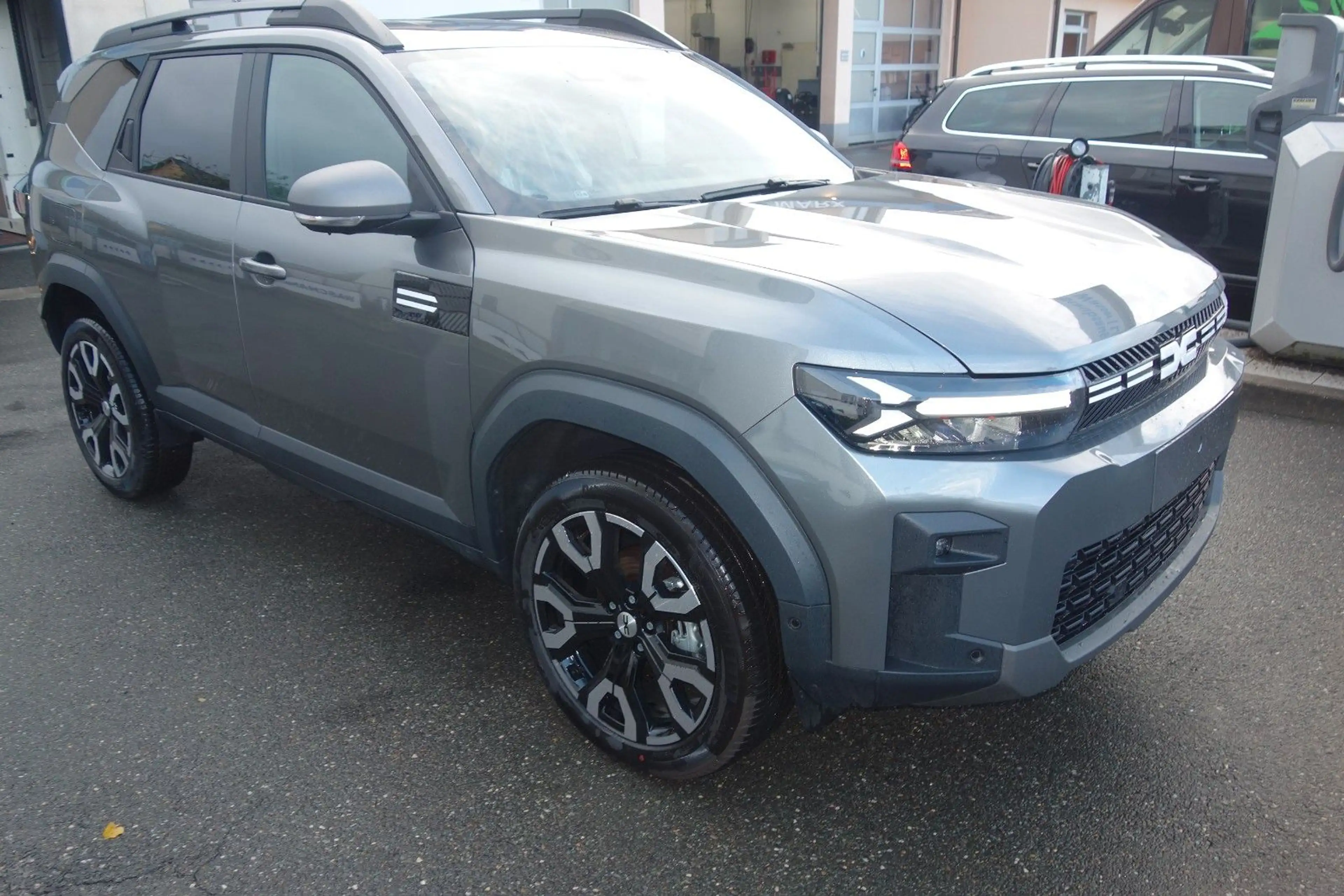 Dacia Bigster TCe 140 Journey — photo 13