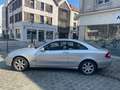 Mercedes-Benz CLK Coupé 240 Elegance 2.6 i V6 18V 170 cv Boîte auto Negro - thumbnail 6