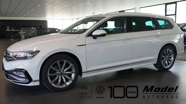 Volkswagen Passat Variant 2.0 TDI R-Line | Matrix | AHK