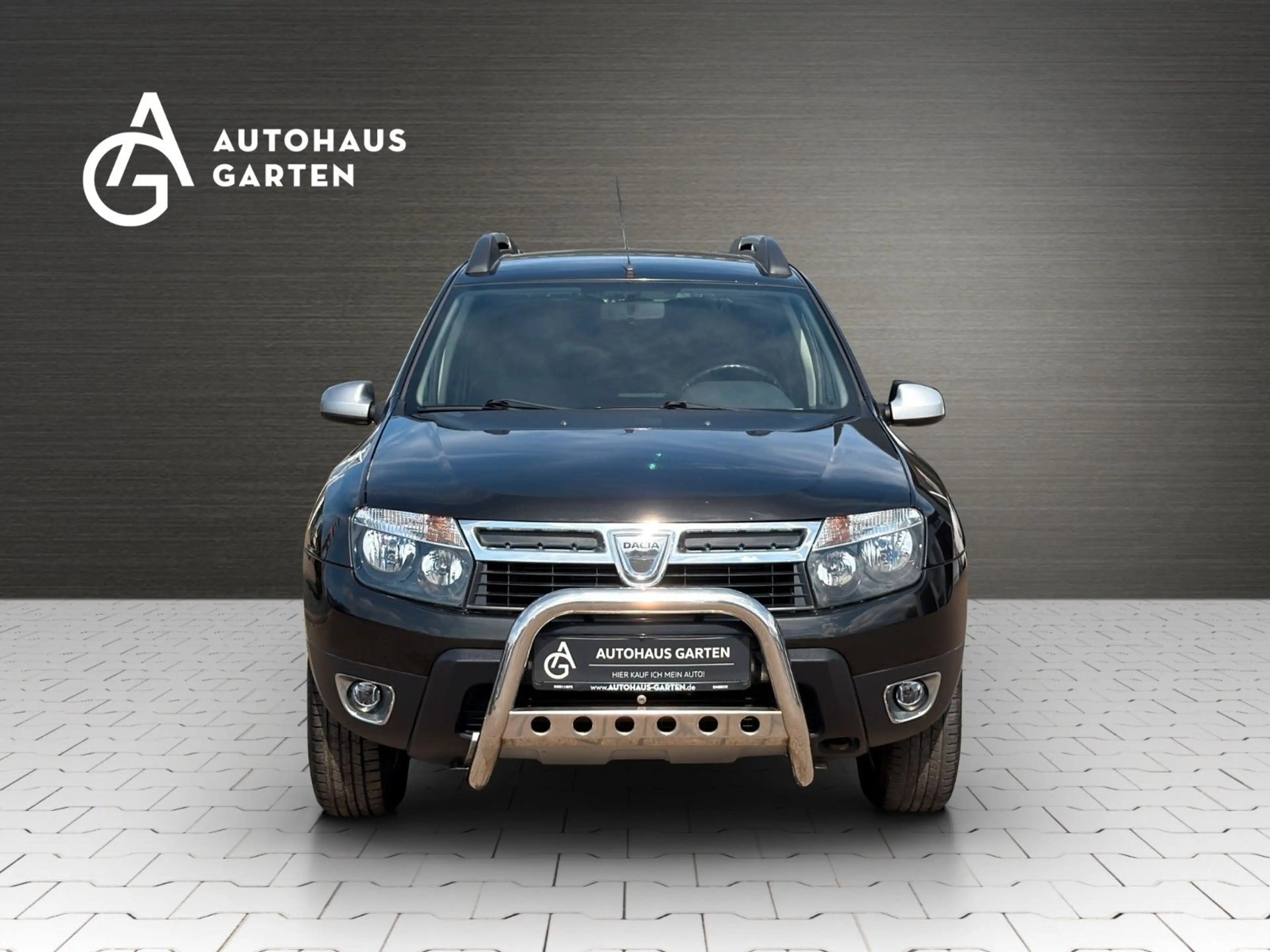 Dacia Duster I 1.5 dCi Laureate 4x4 Kamera SHZ AHK — photo 9