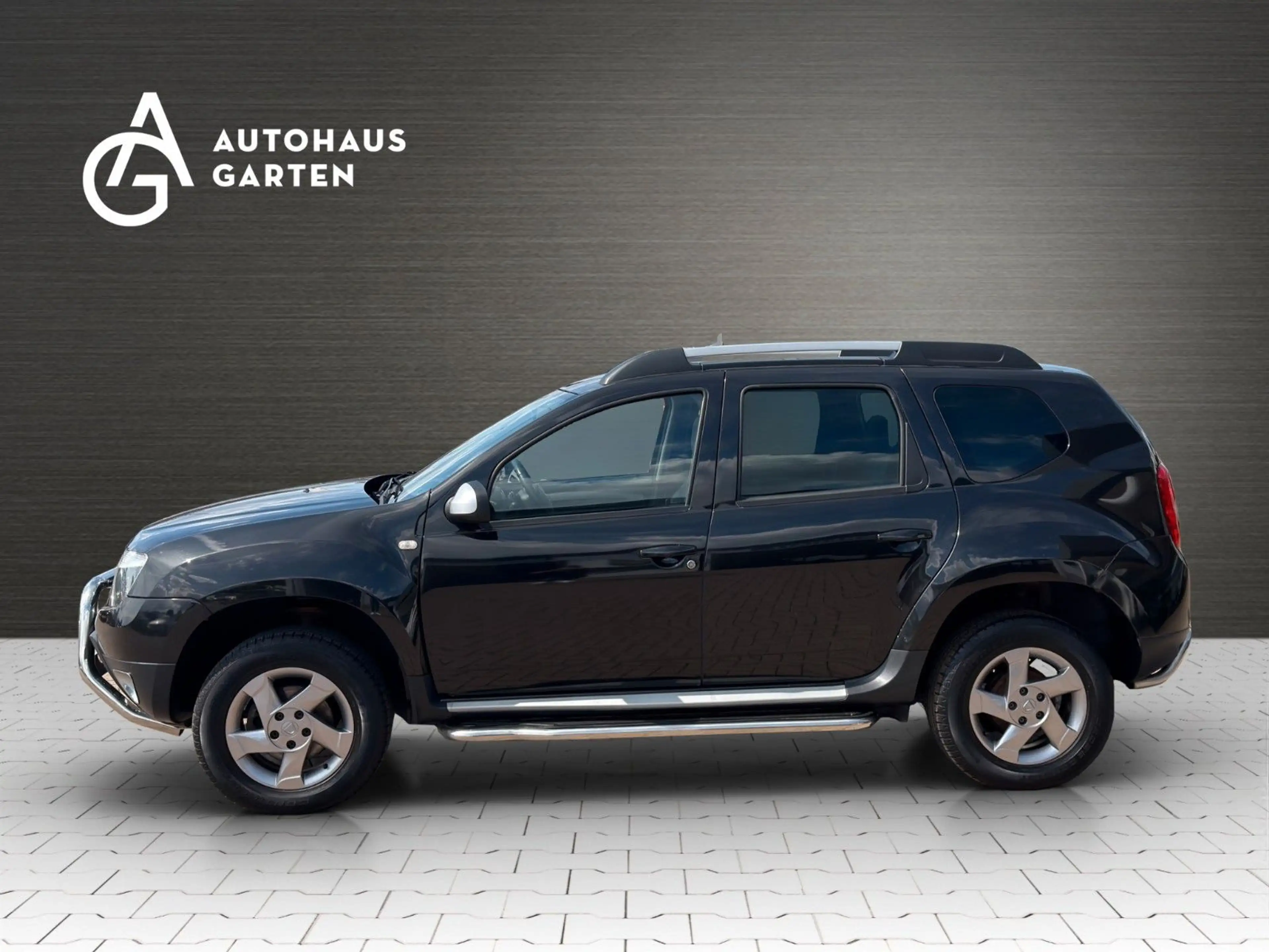 Dacia Duster I 1.5 dCi Laureate 4x4 Kamera SHZ AHK — photo 2