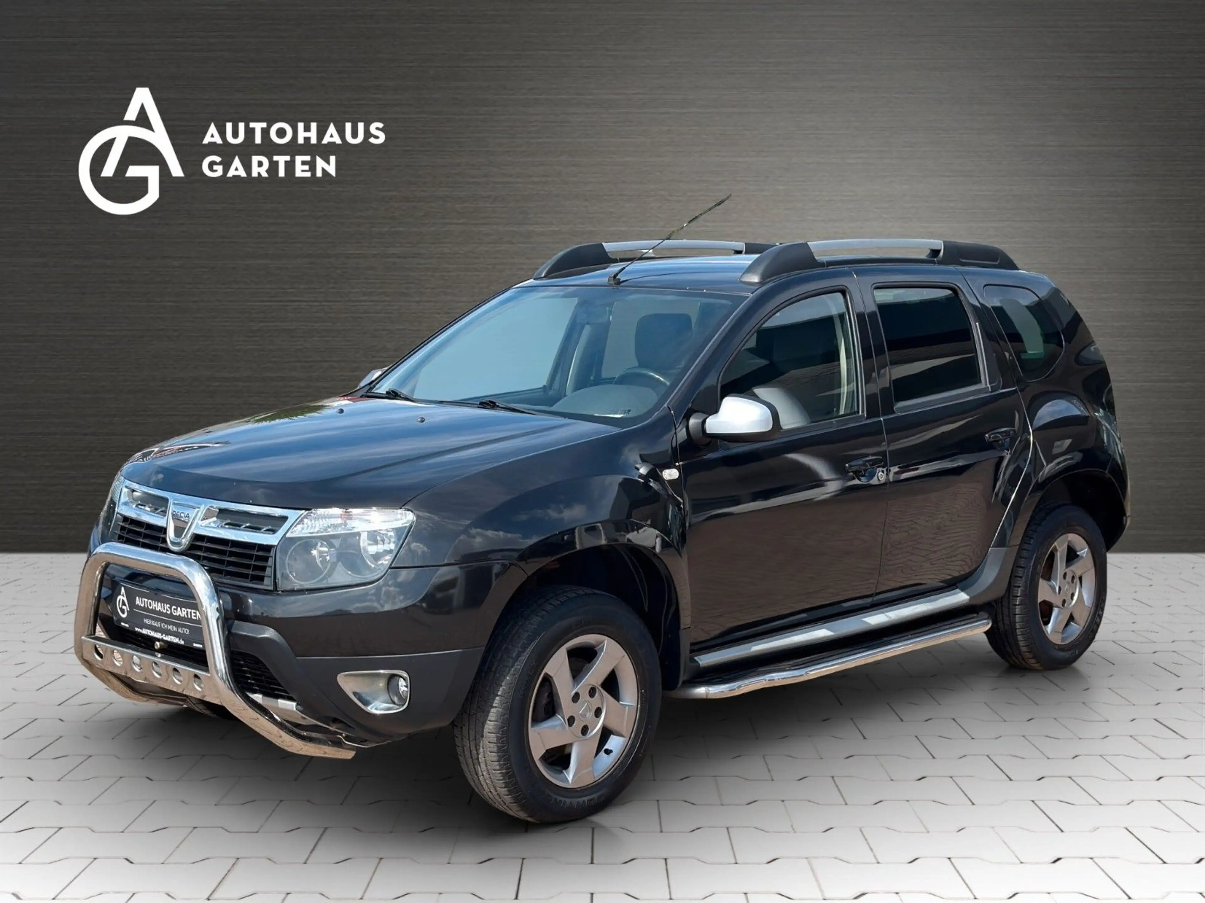 Dacia Duster I 1.5 dCi Laureate 4x4 Kamera SHZ AHK