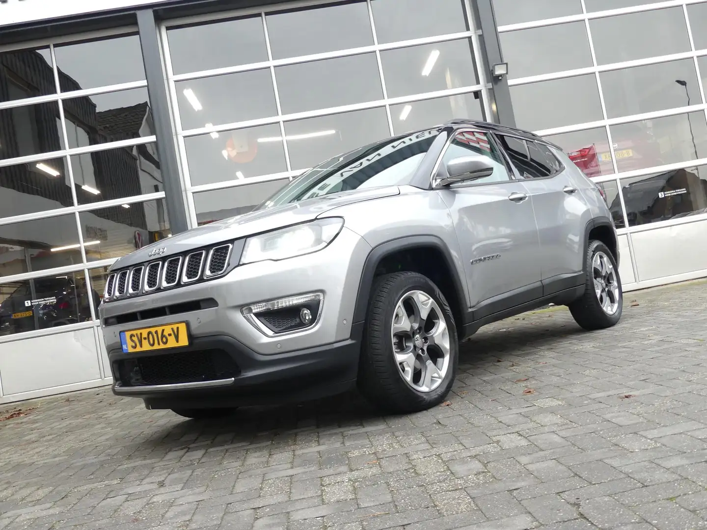 Jeep Compass 1.4 MultiAir Limited 4x4 *t/m 10de bouwjaar garant Gris - 2