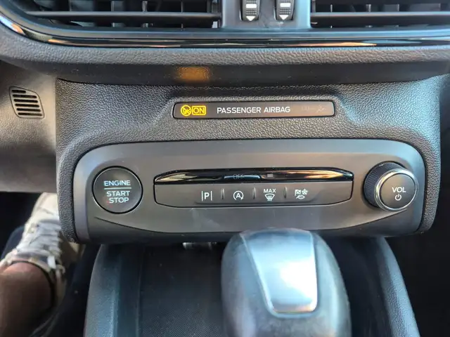 Ford Focus view 14