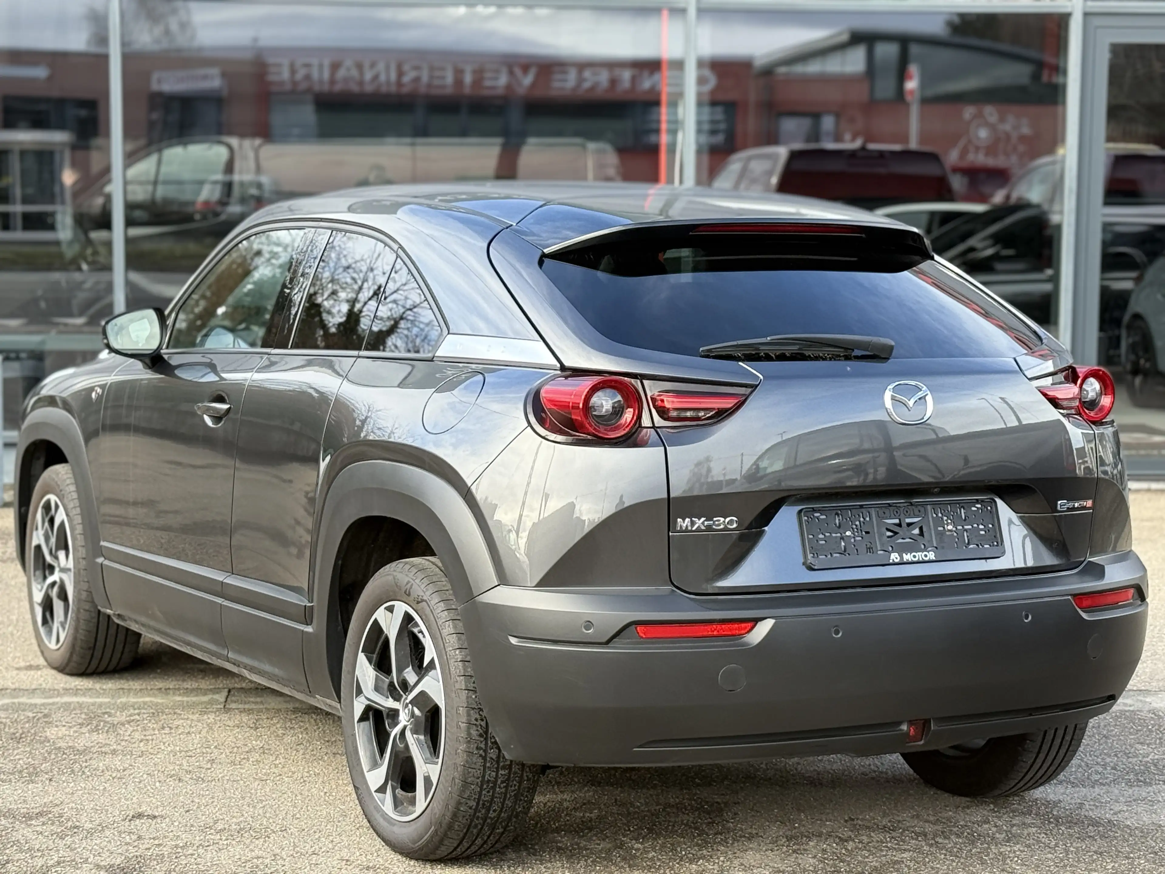 Mazda MX-30 17.8 kWh e-SKYACTIV R-EV Makoto GARANTIE 2030 — photo 8