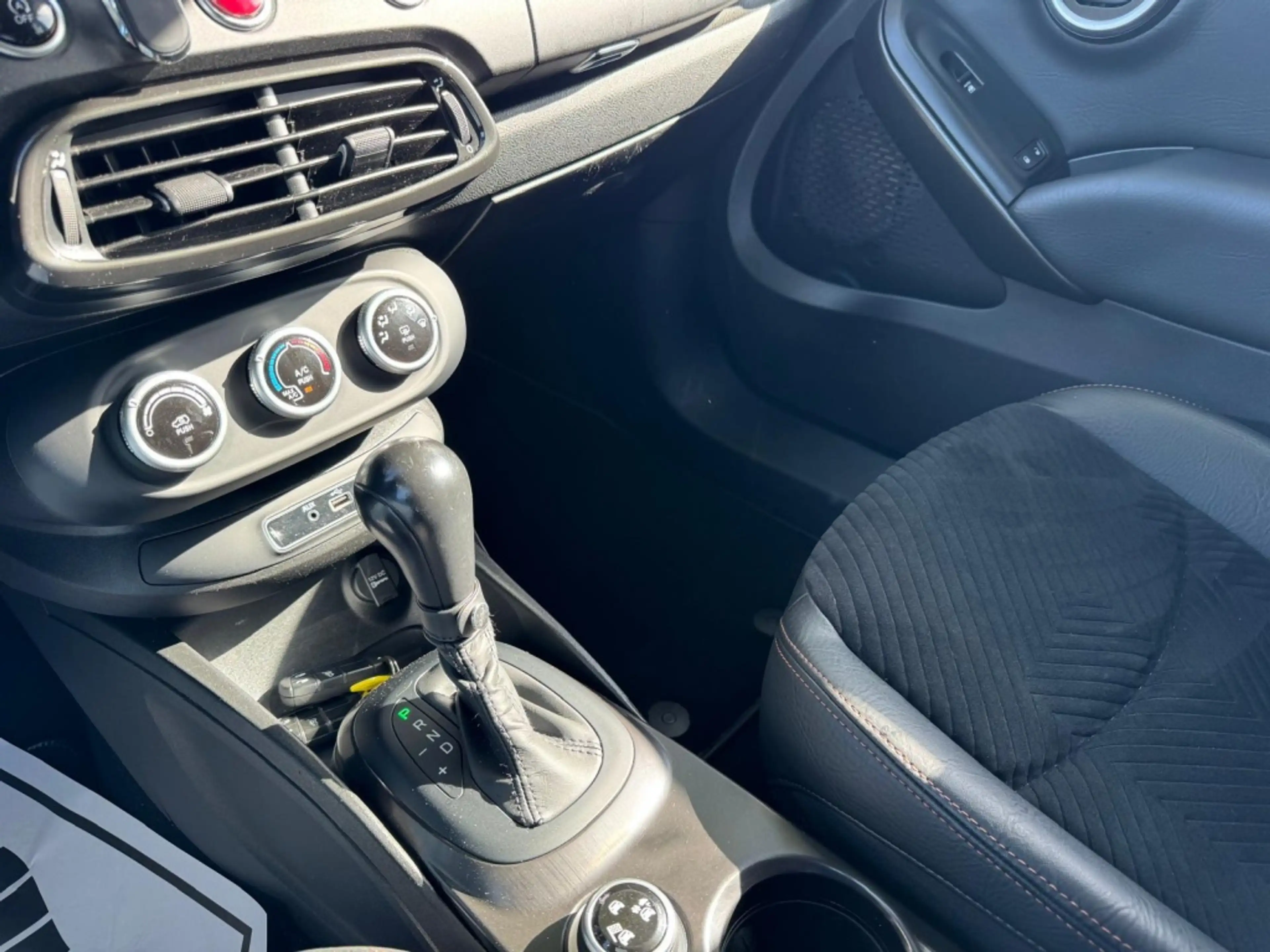Fiat 500X 1.4 T M-Air S-Design | Navigatie | Half Leder | Tr — photo 19