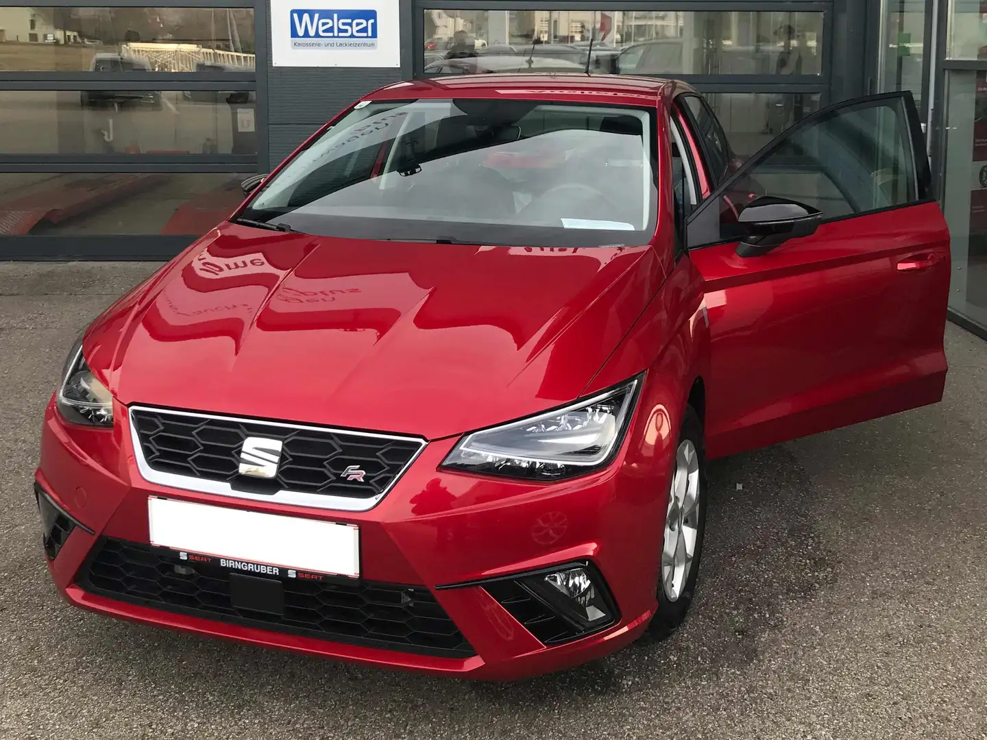 SEAT Ibiza Ibiza 1,0 TGI FR FR Rot - 1