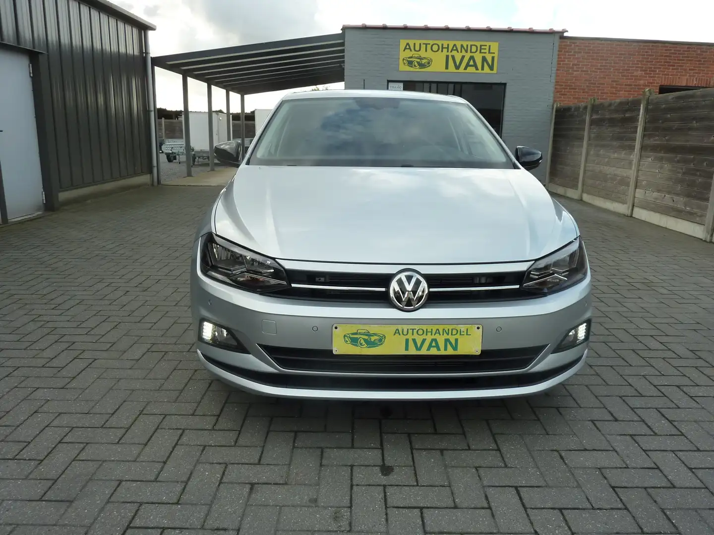 Volkswagen Polo Polo 1.0 TSI OPF IQ.DRIVE Argent - 2