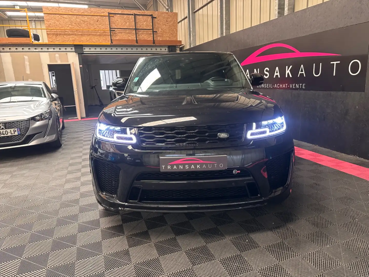 Land Rover Range Rover Sport SVR Noir - 2