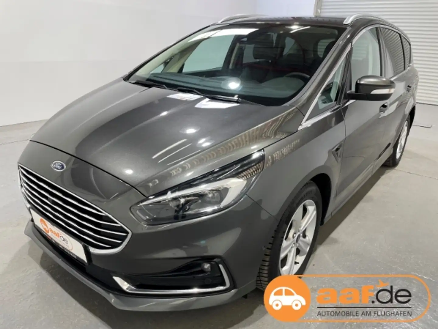 Ford S-Max 2.0 EcoBlue Titanium EU6d-T 7 Sitzer Leder Grey - 1