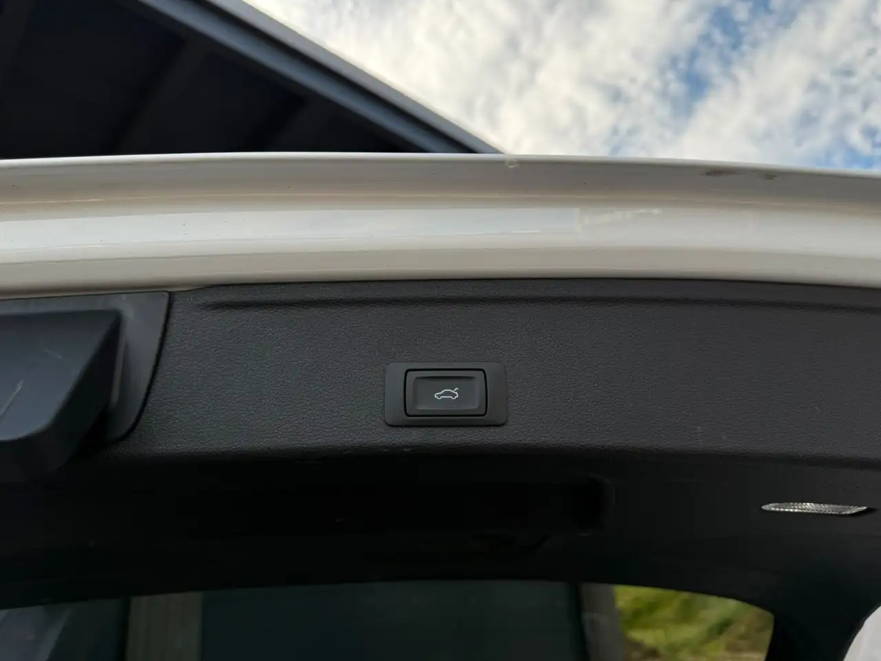 Audi A4 Avant 40 TDI quattro S line *Pano *HUD *AHK, миниатюра 23