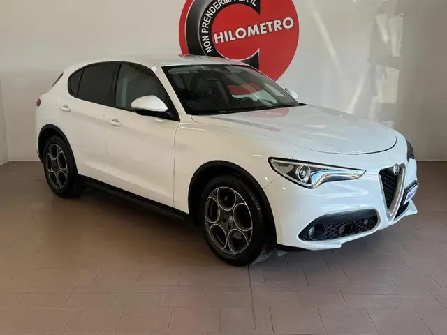 Alfa Romeo Stelvio main image