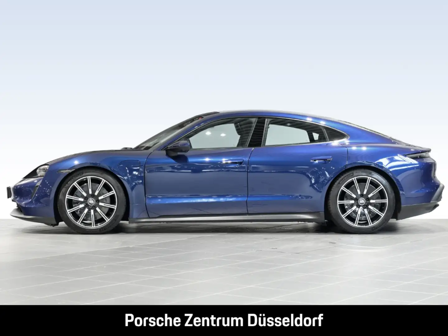 Porsche Taycan Surround-View Abstandstempomat Panorama Blau - 2