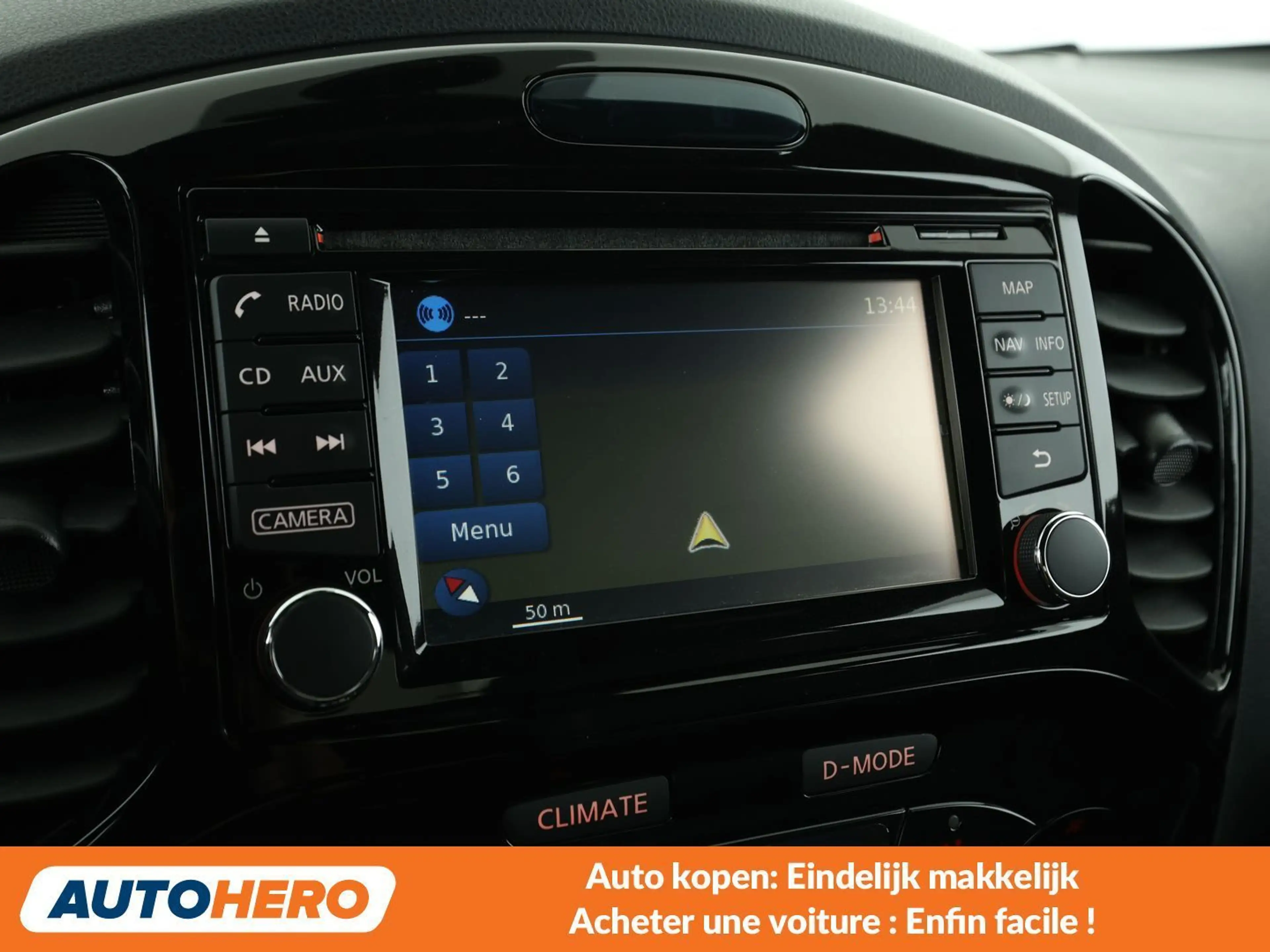Nissan Juke 1.6 Tekna — photo 8