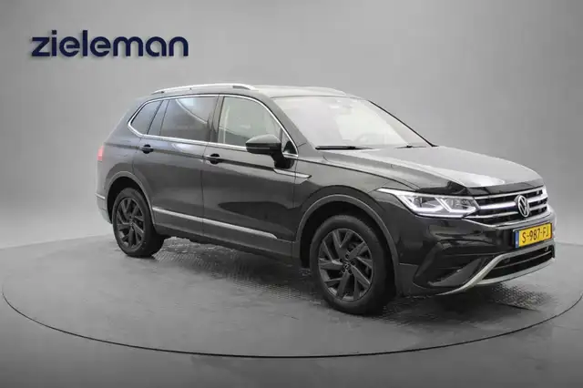 Volkswagen Tiguan Allspace 1.5 TSI Elegance 7 Persoons Automaat - Digitaal Co