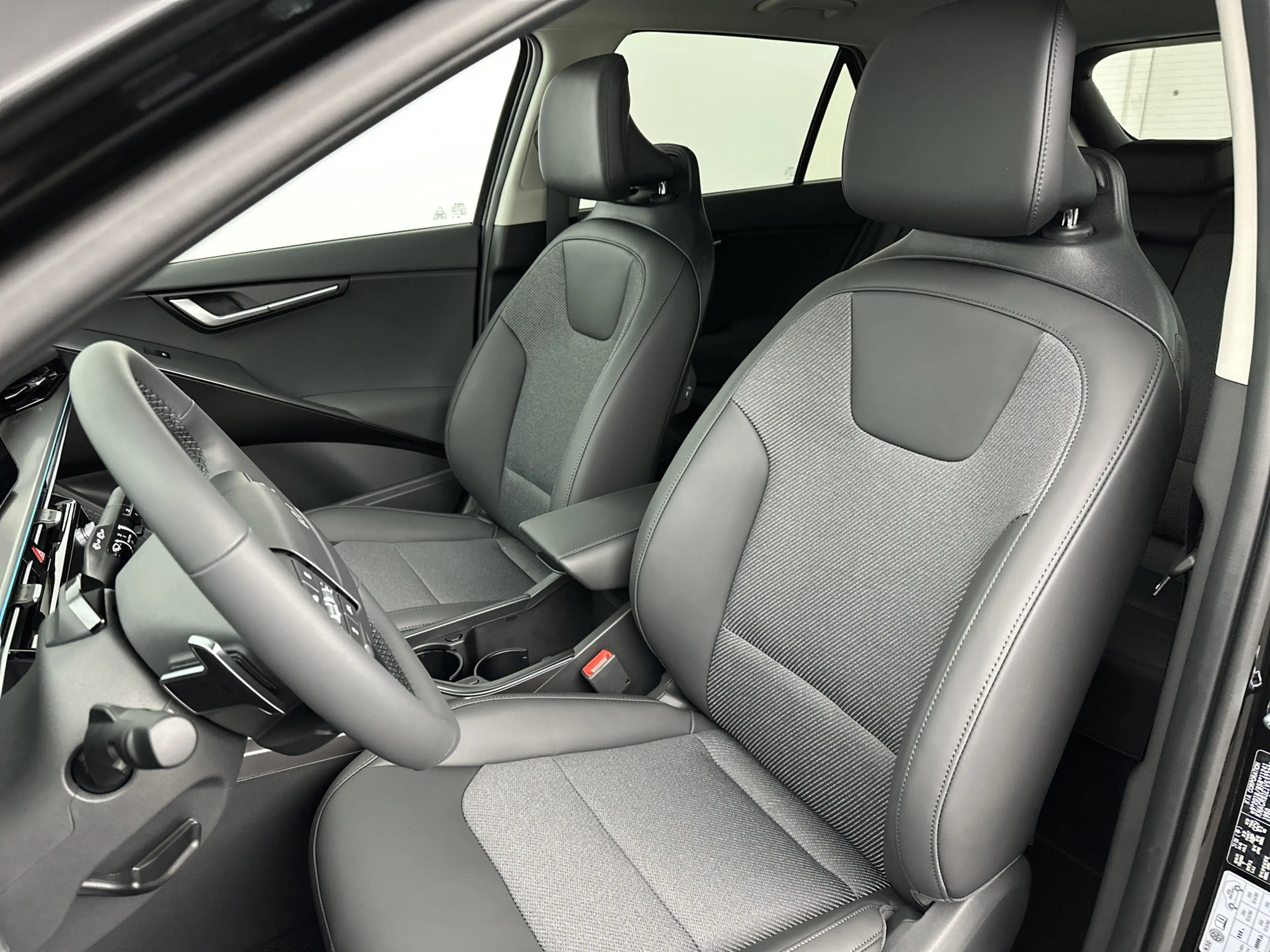 Kia Niro 1.6 GDi Hybrid DynamicLine | schuif kantel dak | e — photo 11