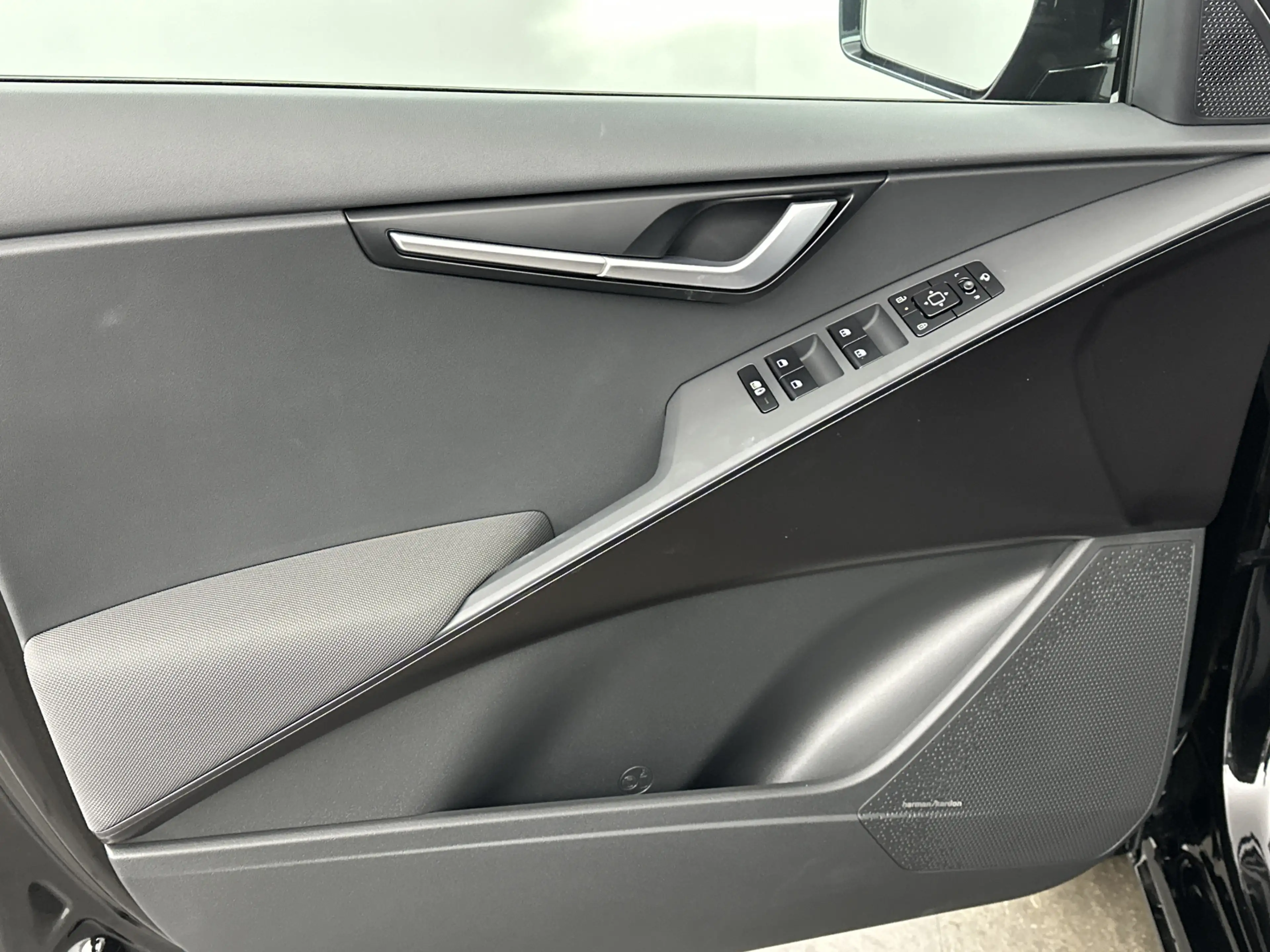 Kia Niro 1.6 GDi Hybrid DynamicLine | schuif kantel dak | e — photo 10