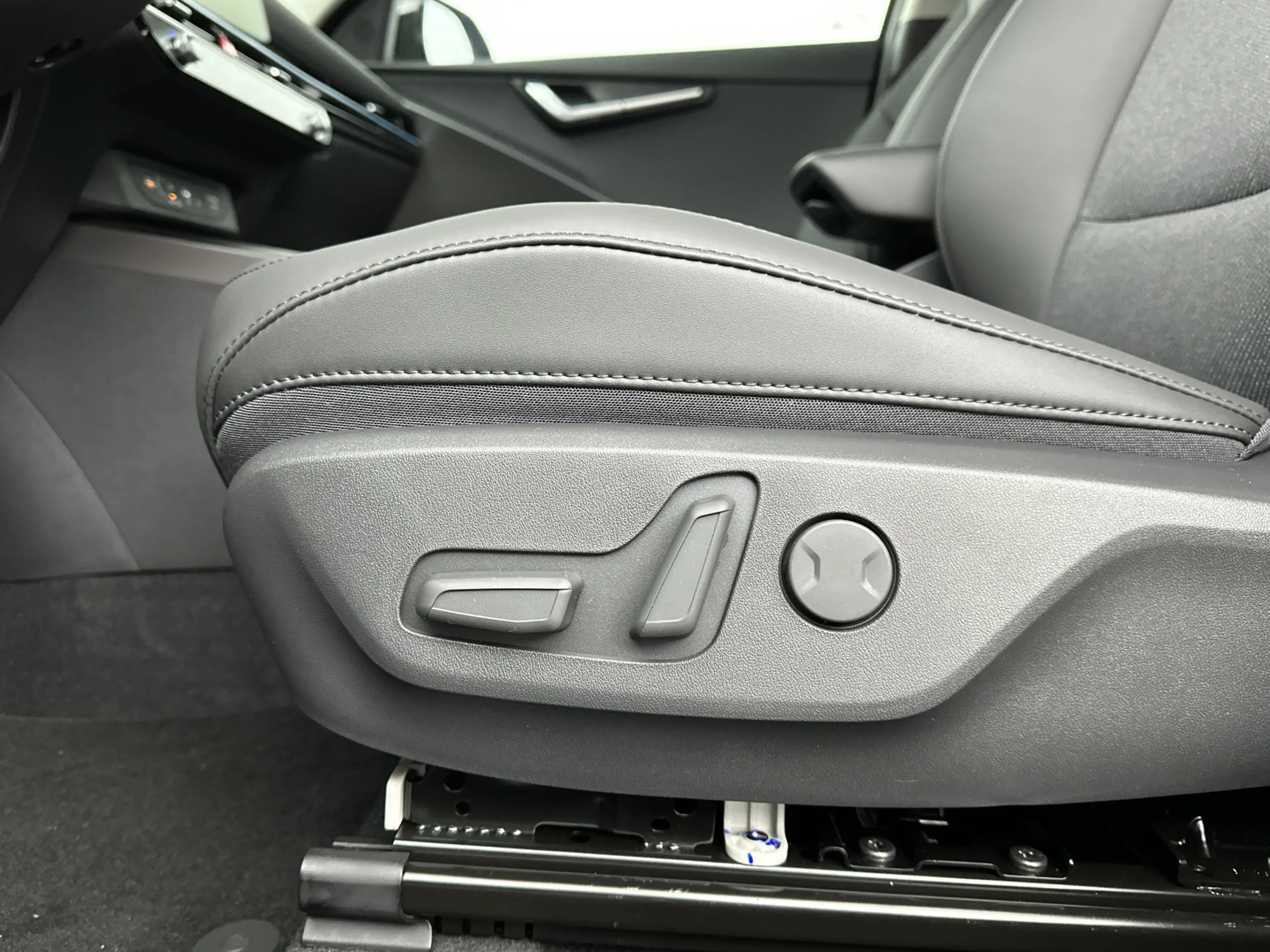 Kia Niro 1.6 GDi Hybrid DynamicLine | schuif kantel dak | e — photo 12