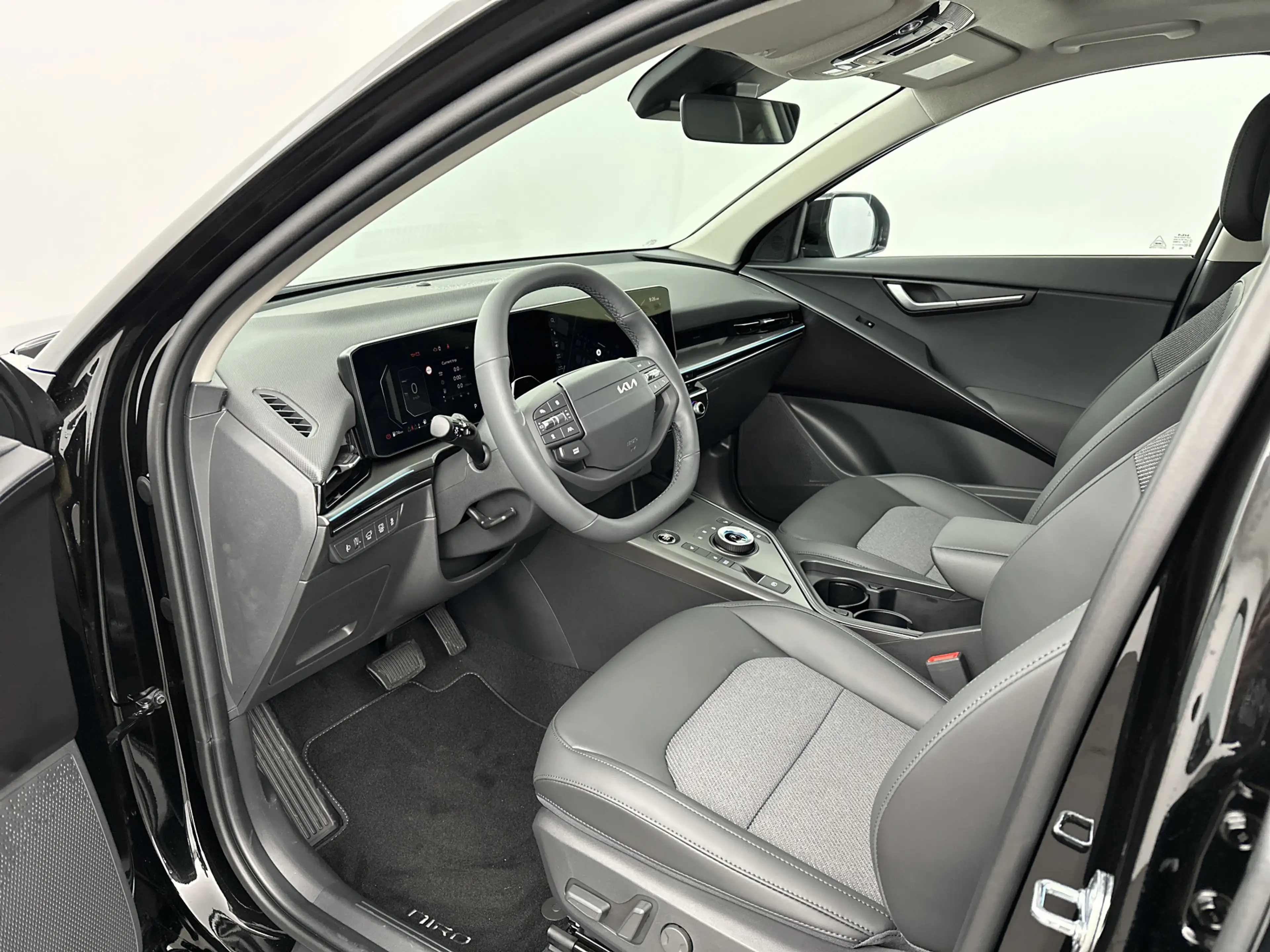Kia Niro 1.6 GDi Hybrid DynamicLine | schuif kantel dak | e — photo 9