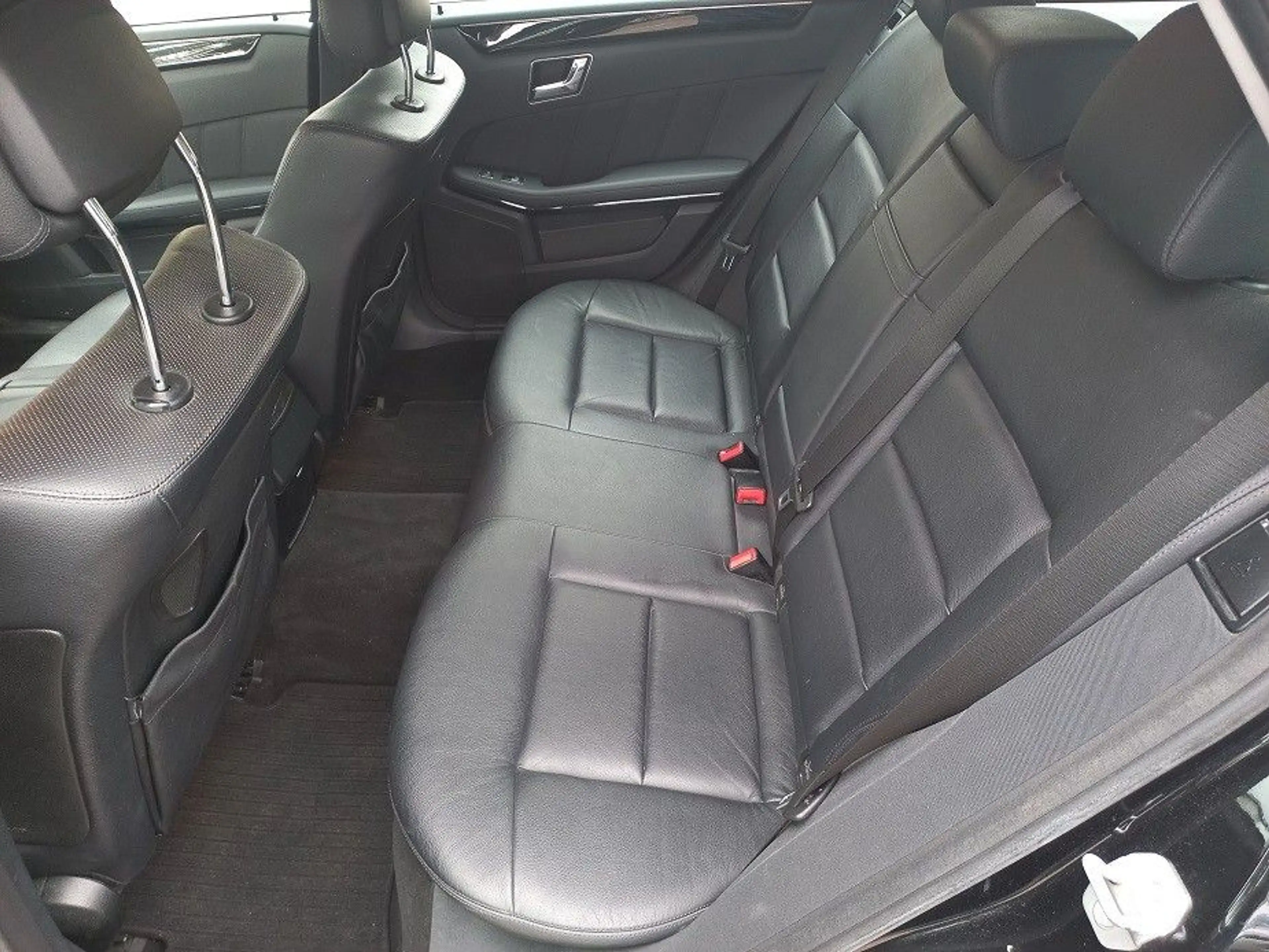 Mercedes-Benz E 350 CDI Avantgarde 4Matic Klima Navi AMG18" — photo 18
