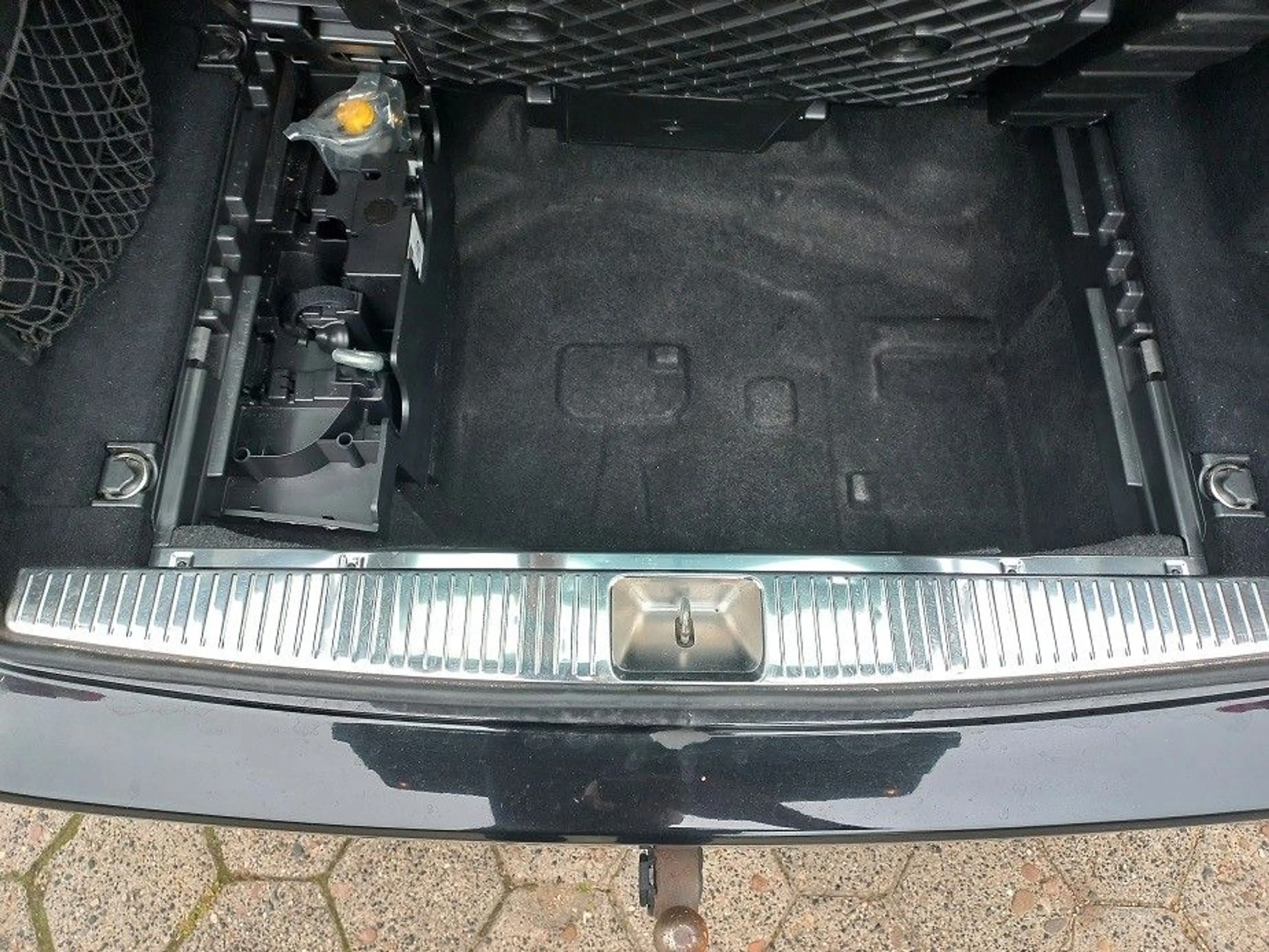 Mercedes-Benz E 350 CDI Avantgarde 4Matic Klima Navi AMG18" — photo 15