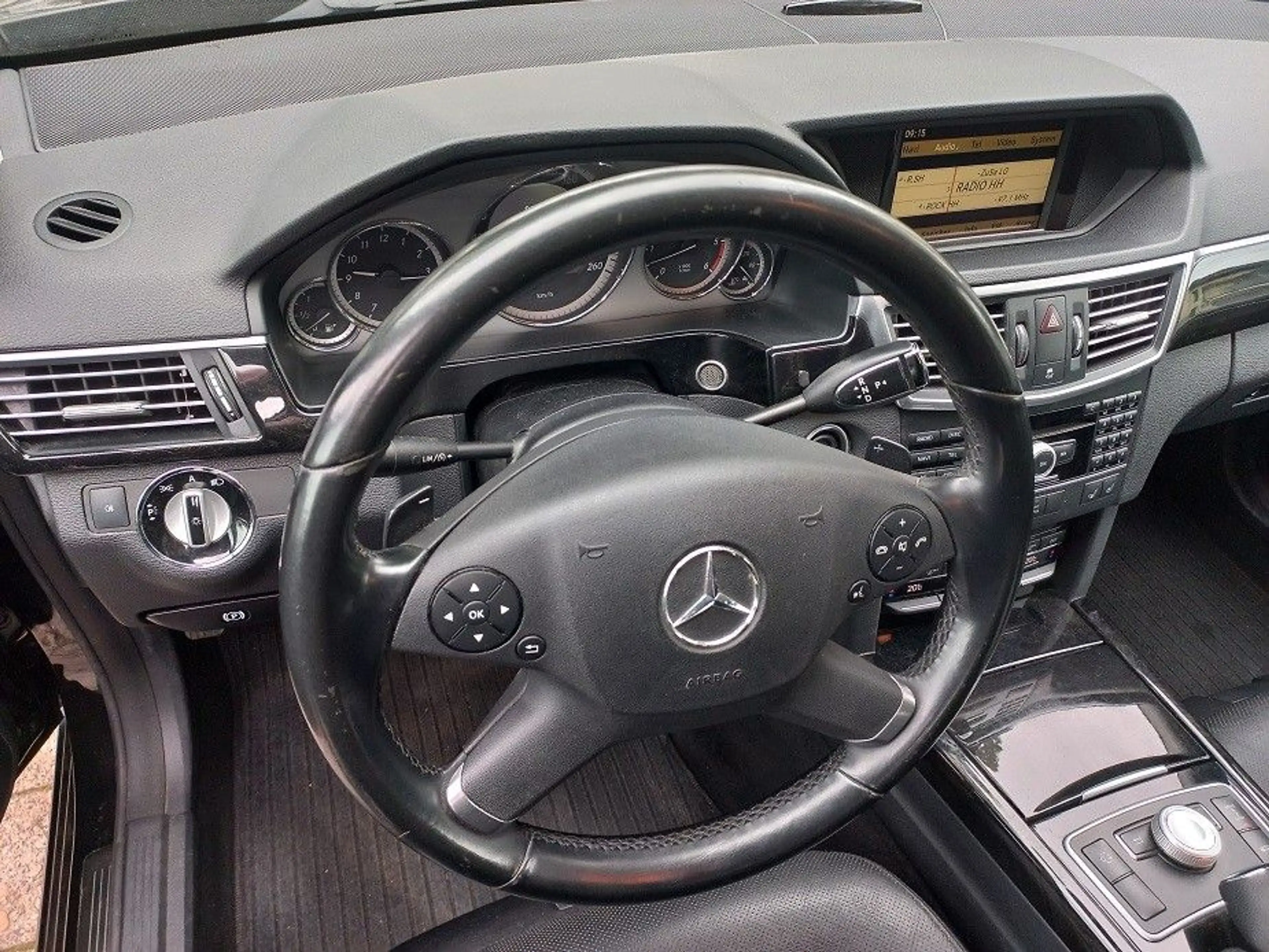 Mercedes-Benz E 350 CDI Avantgarde 4Matic Klima Navi AMG18" — photo 22