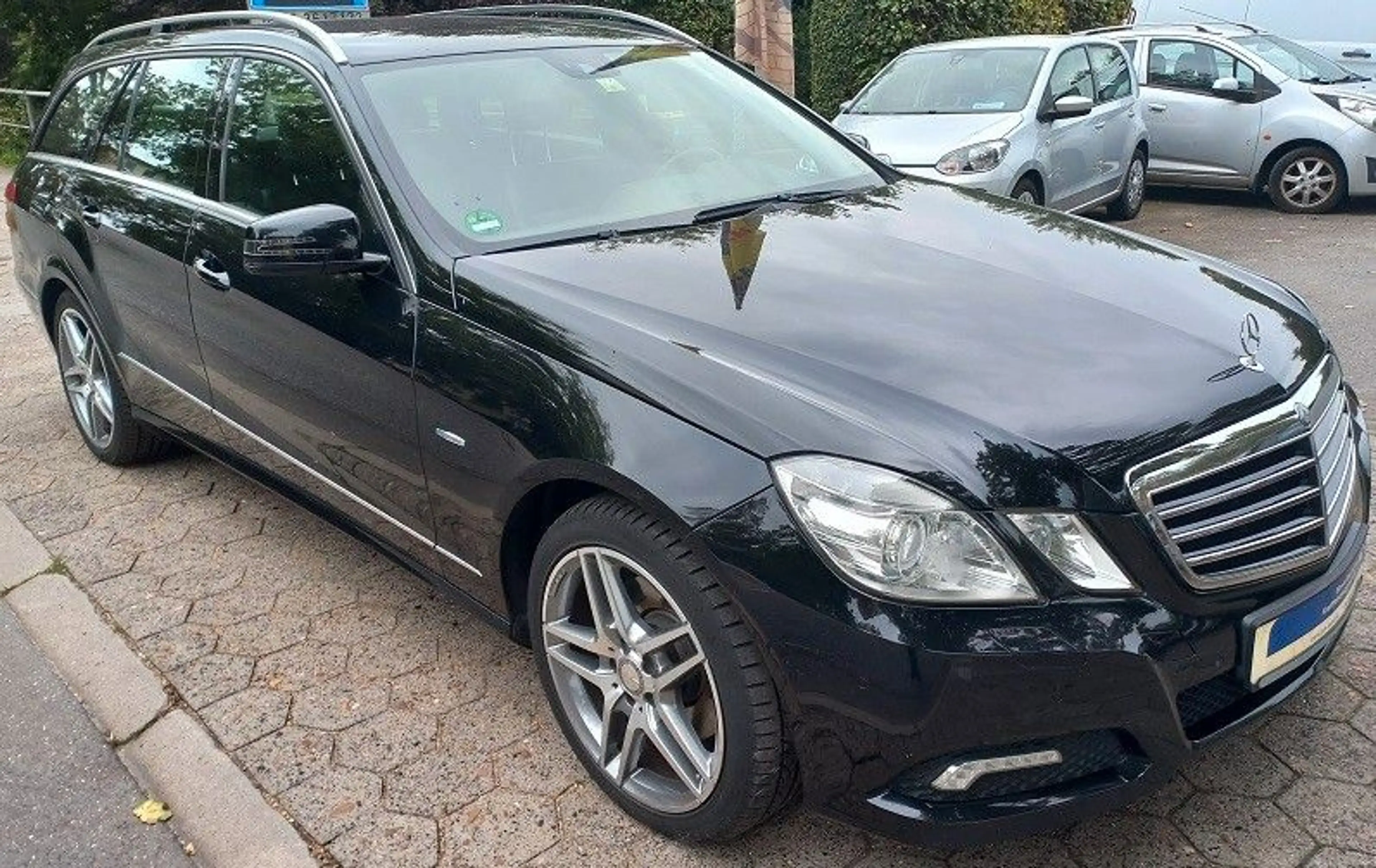 Mercedes-Benz E 350 CDI Avantgarde 4Matic Klima Navi AMG18"
