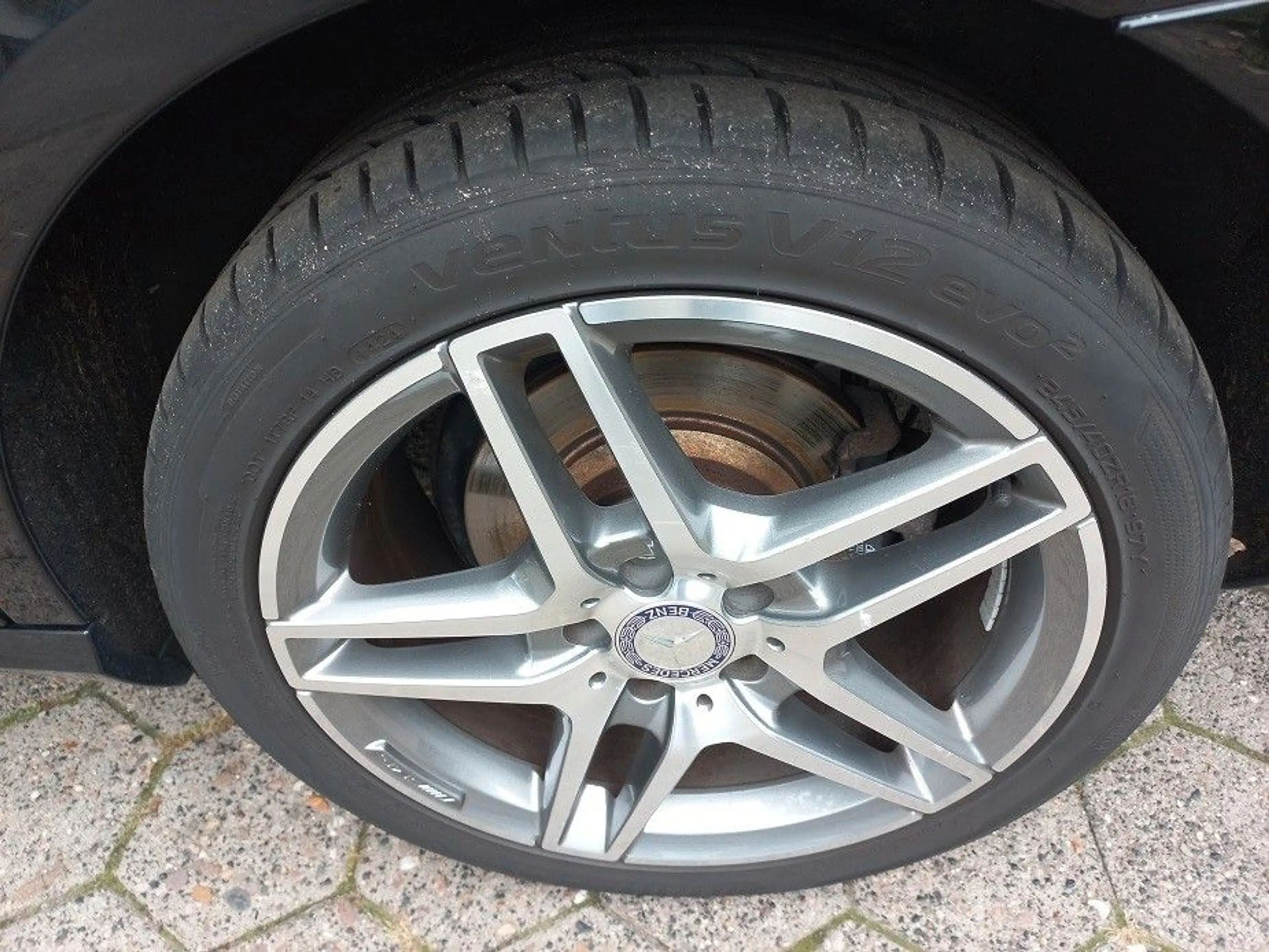 Mercedes-Benz E 350 CDI Avantgarde 4Matic Klima Navi AMG18" — photo 32