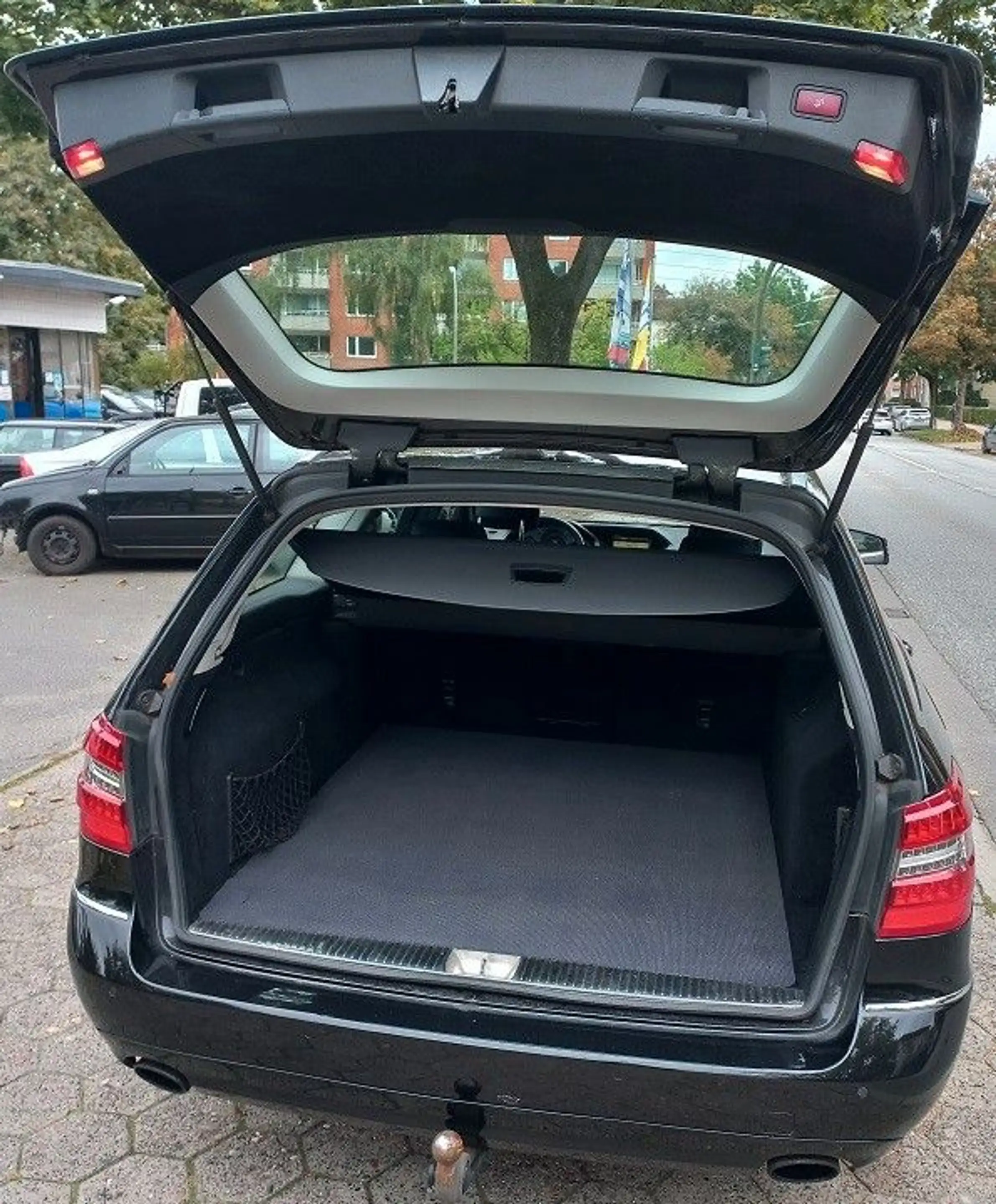 Mercedes-Benz E 350 CDI Avantgarde 4Matic Klima Navi AMG18" — photo 14