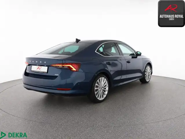 Skoda Octavia view 5
