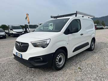 Cargo 1.5 Diesel 100CV PC 1000kg