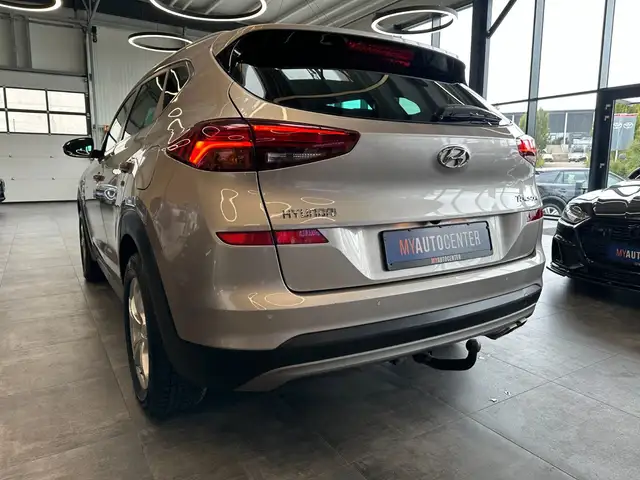Hyundai Tucson view 5