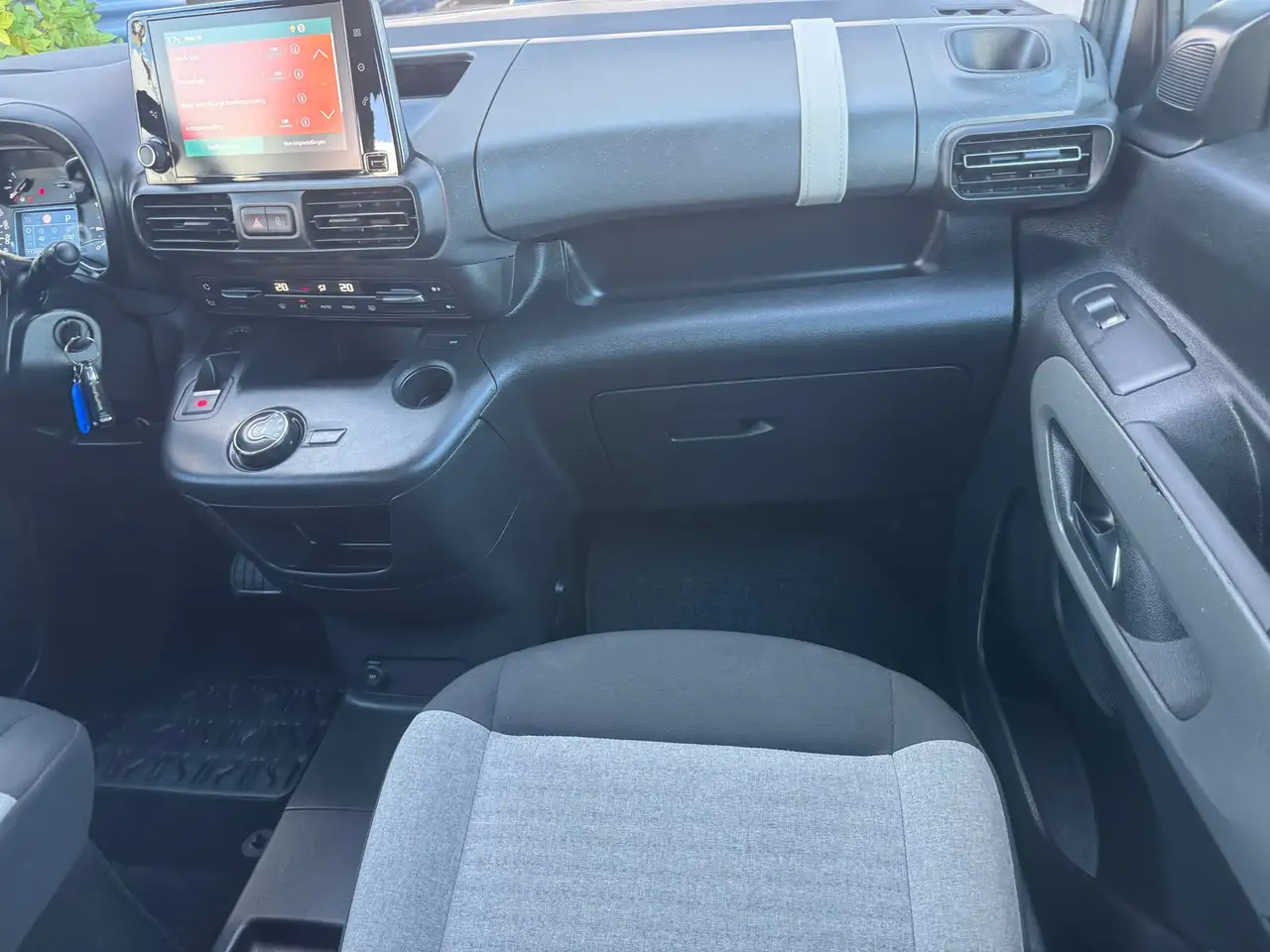 Citroen Berlingo XL 1.2 PureTech Feel XL AUTOMAAT TREKHAAK APPLECAR, миниатюра 17