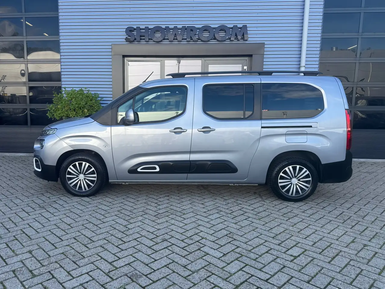 Citroen Berlingo XL 1.2 PureTech Feel XL AUTOMAAT TREKHAAK APPLECAR, миниатюра 2