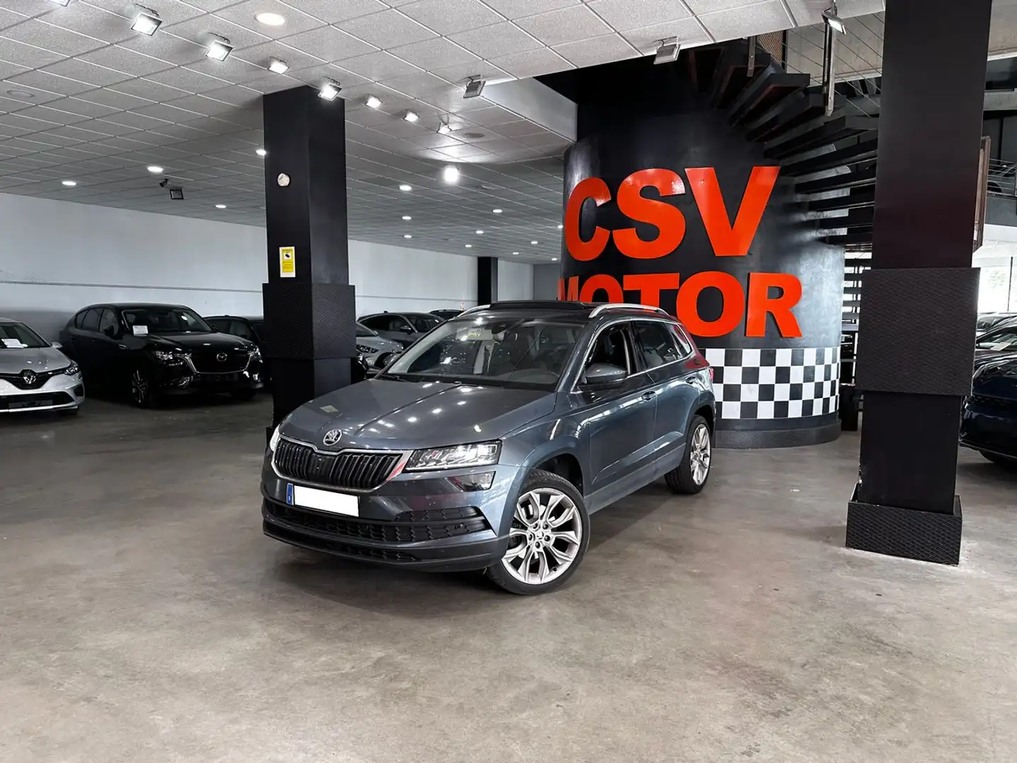 Skoda Kodiaq 2.0TDI AB tech Ambition 4x4 DSG 110kW Gris - 2