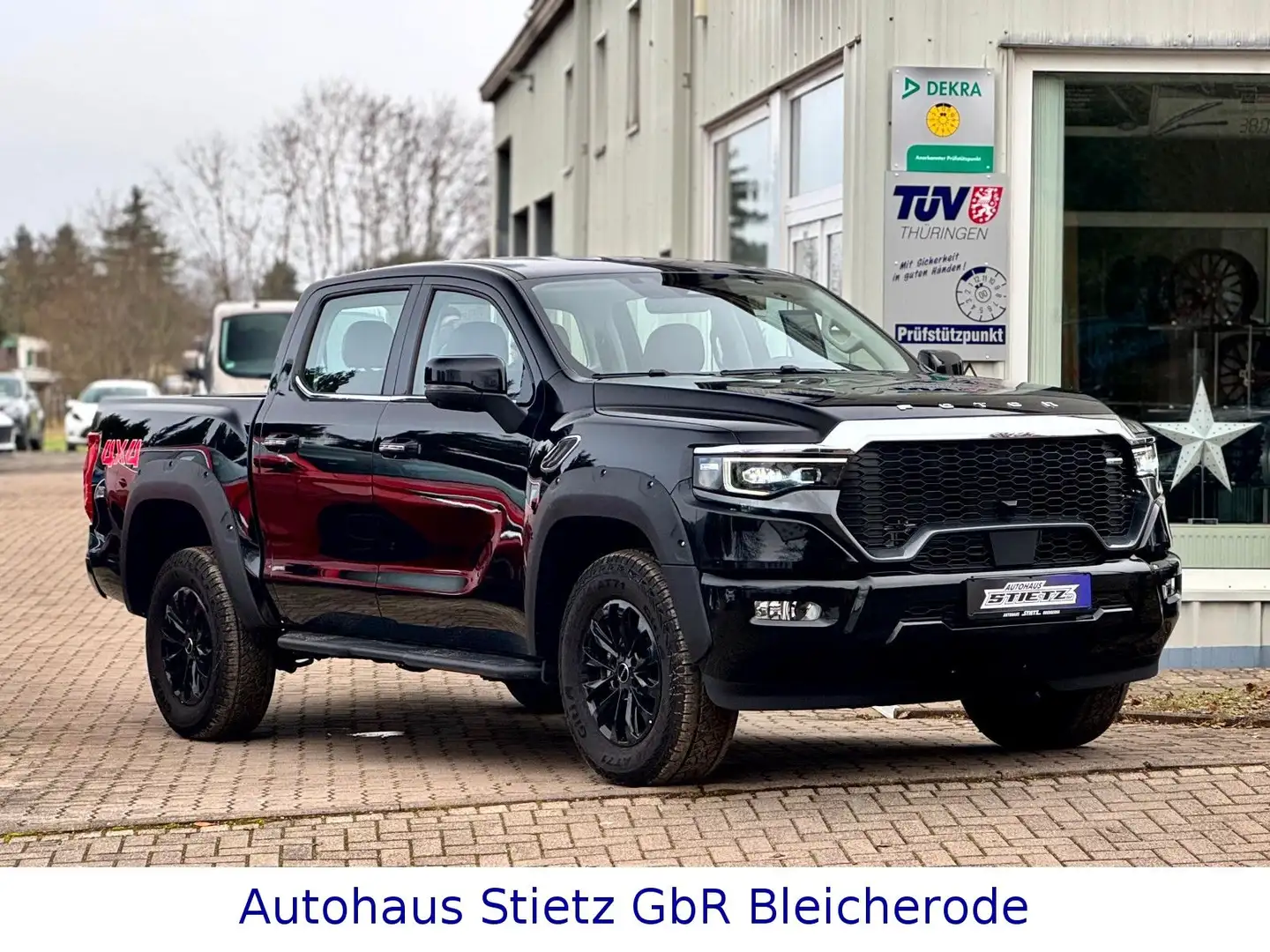 Foton 4 MHEV 4X4 XXL Pickup Black Friday!!! Noir - 1