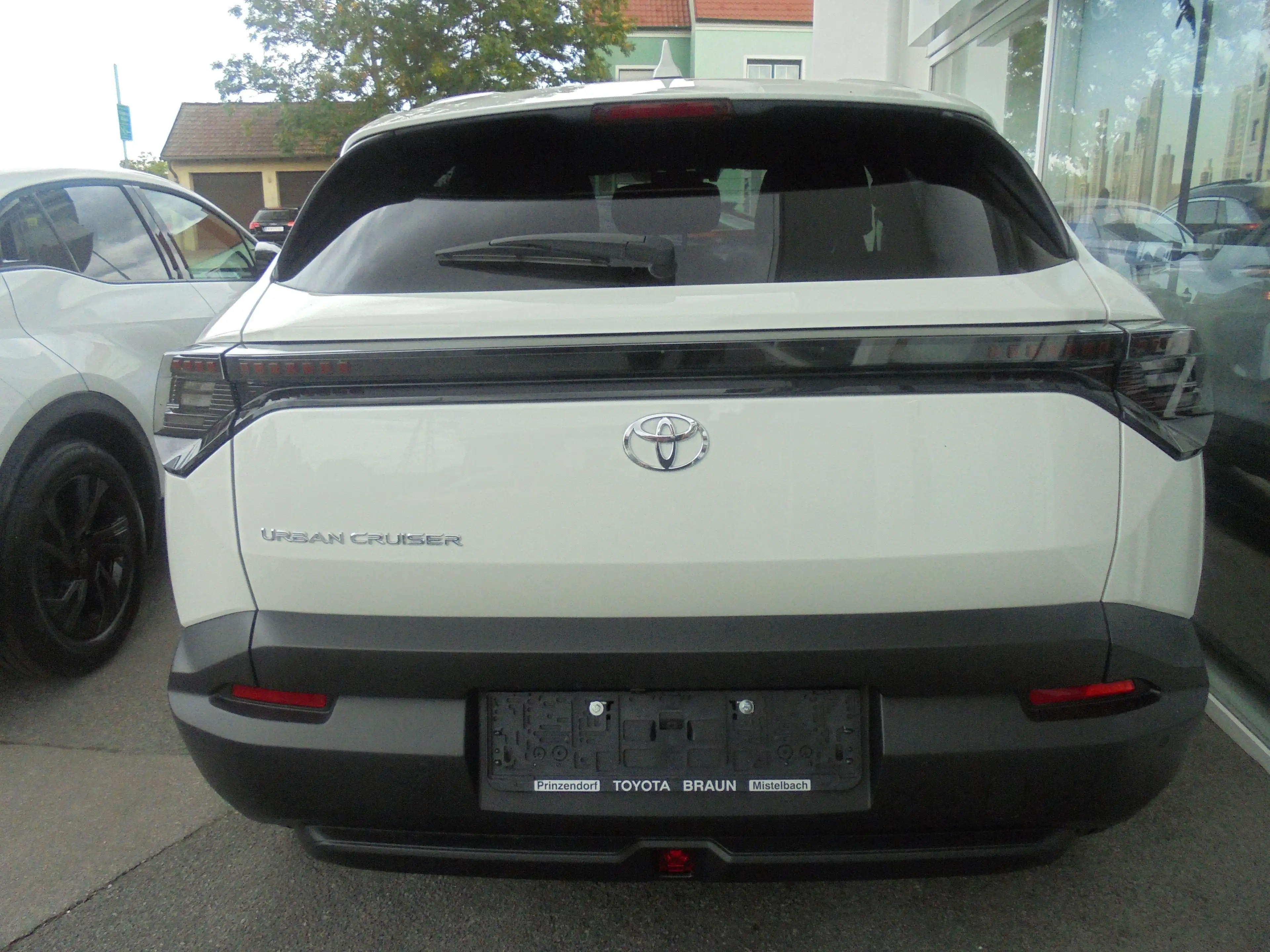 Toyota Urban Cruiser 128 kW FWD Teamplayer — photo 4