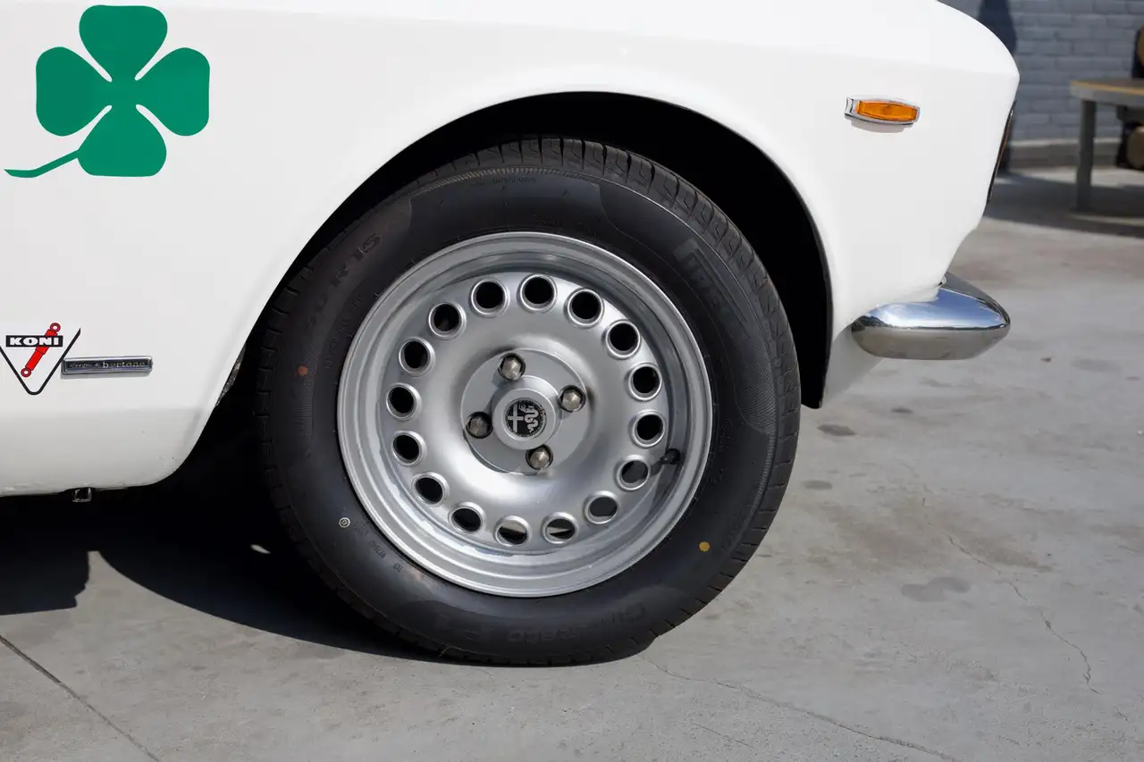 Alfa Romeo GT 1300 Junior Perfecte staat!, foto 7