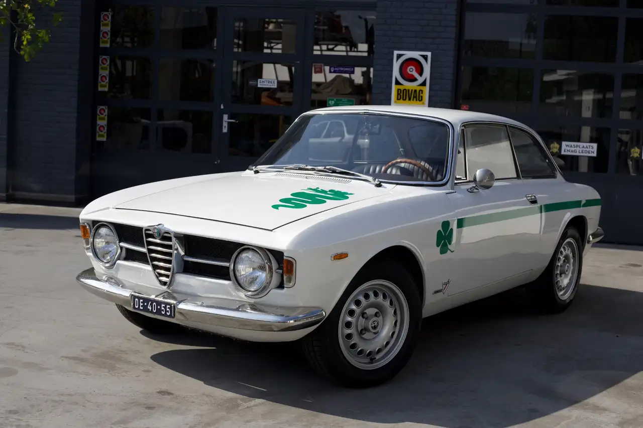 Alfa Romeo GT 1300 Junior Perfecte staat!, foto 3