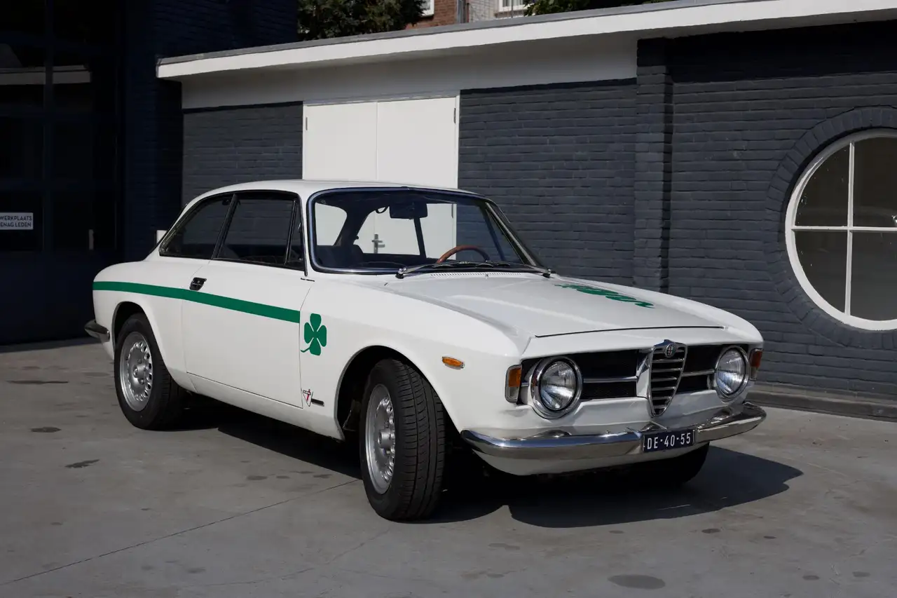 Alfa Romeo GT 1300 Junior Perfecte staat!, foto 1