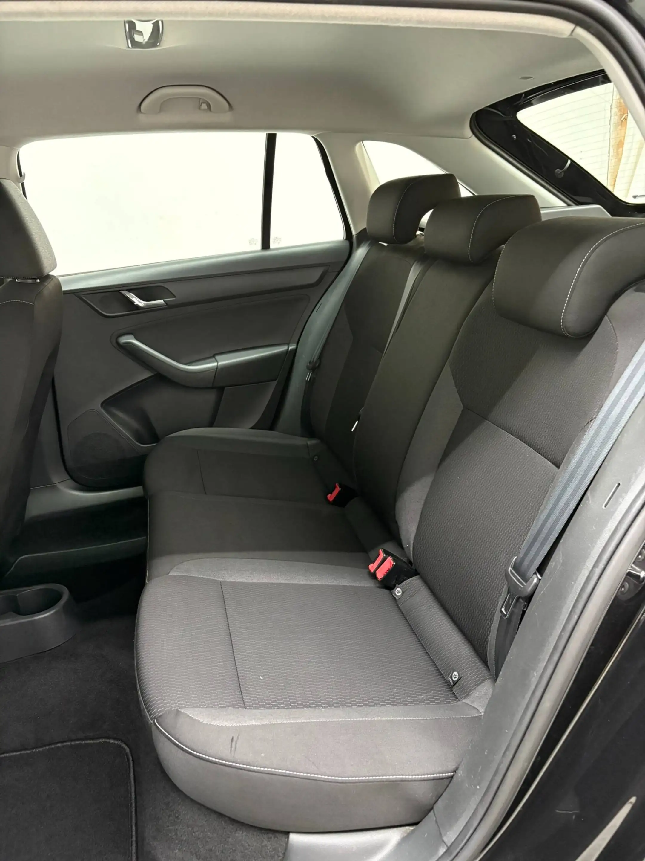 Skoda Rapid/Spaceback Ambition — photo 9