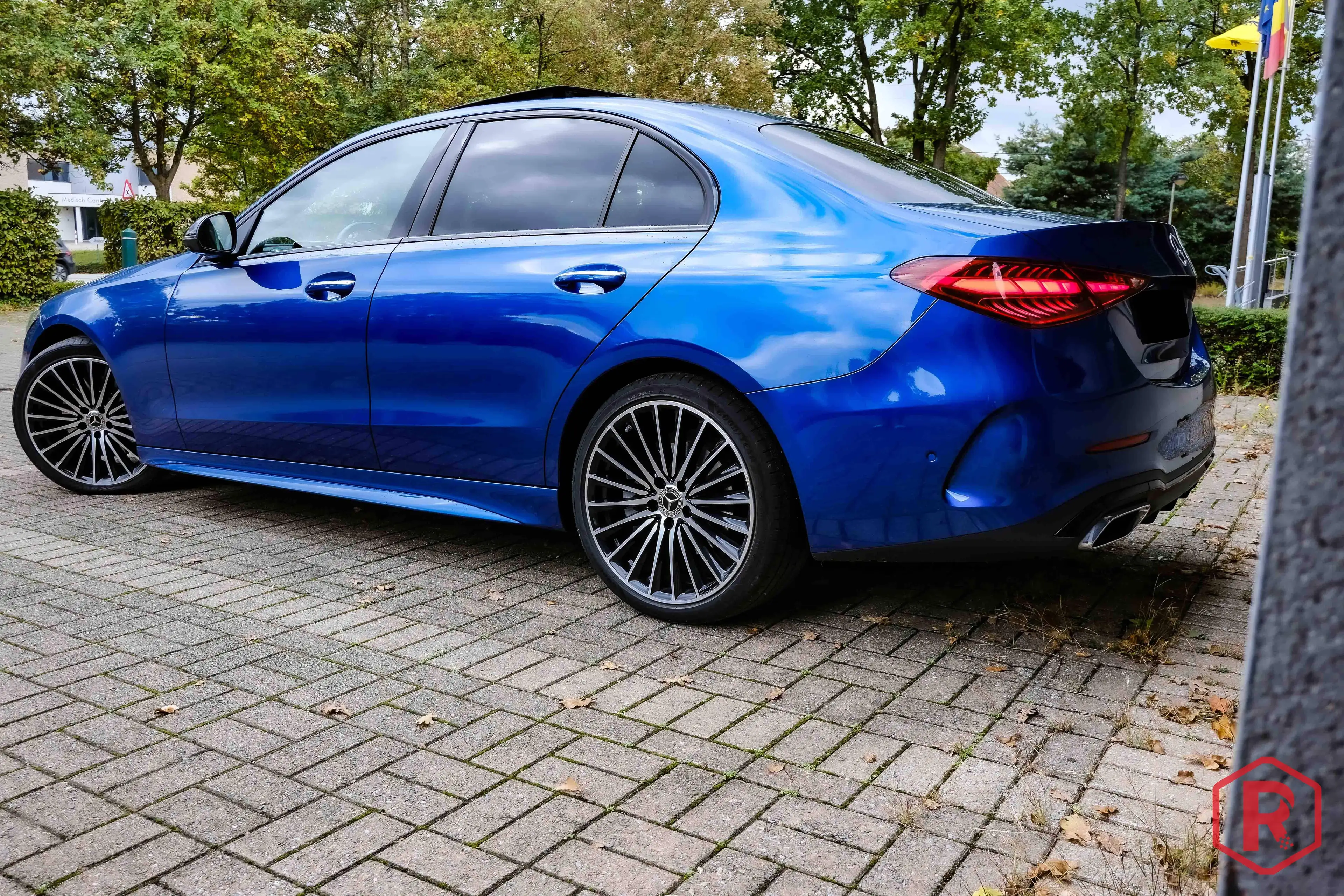 Mercedes-Benz C 220 d AMG Pano Burmester Digitallight — photo 7