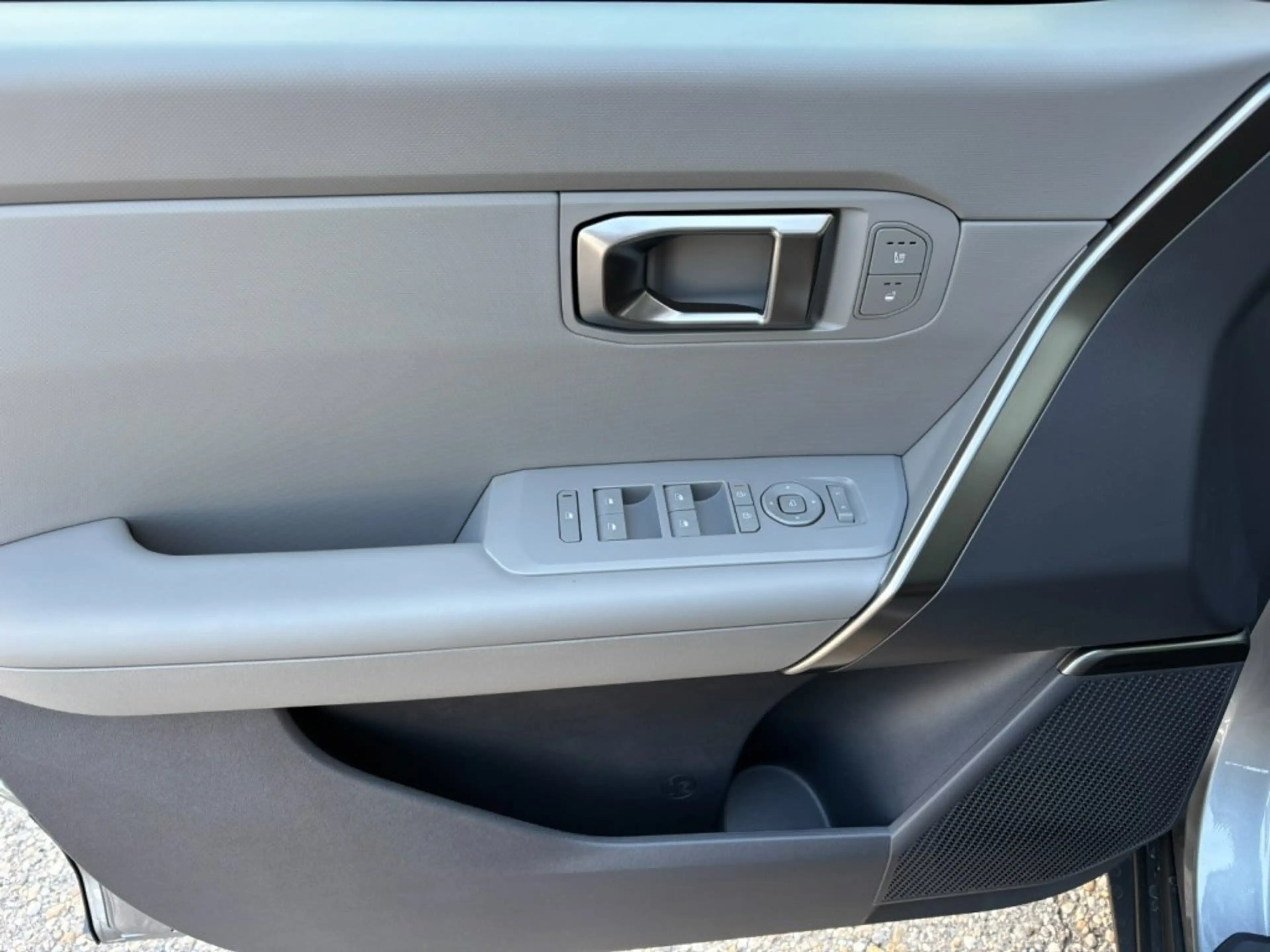 Kia Seltos /SILBER/1.6 TGDI/DCT7/2WD/180/P2/MY27 LP.: € 40.740,00 — photo 6